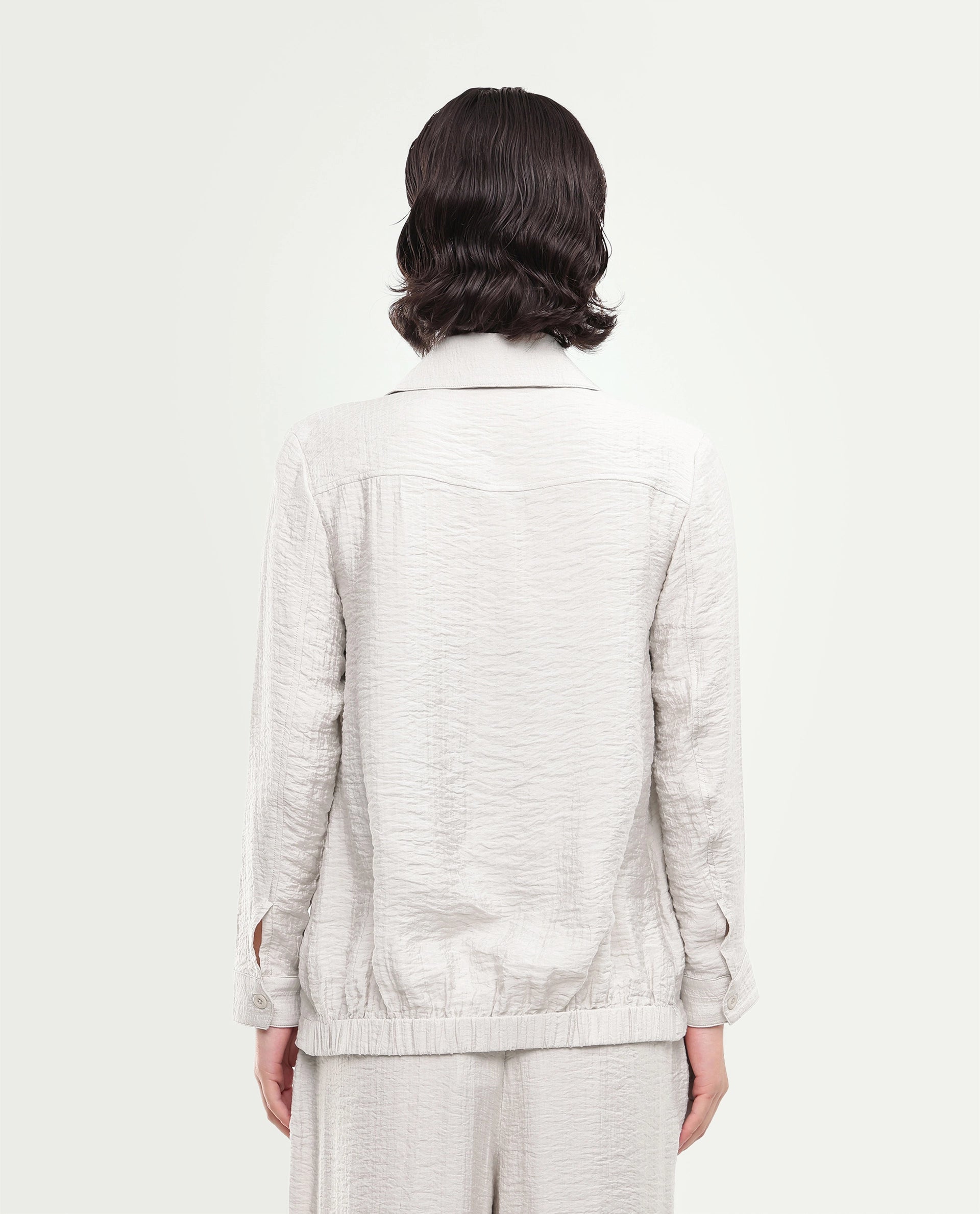 Rareism Women's Dion-T Off White Viscose Blend Spread Collar Button Boxy Plain Shacket