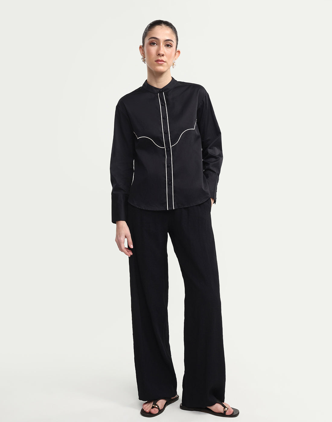 Rareism Women's Duniq Black Viscose Blend Straight Plain Trouser