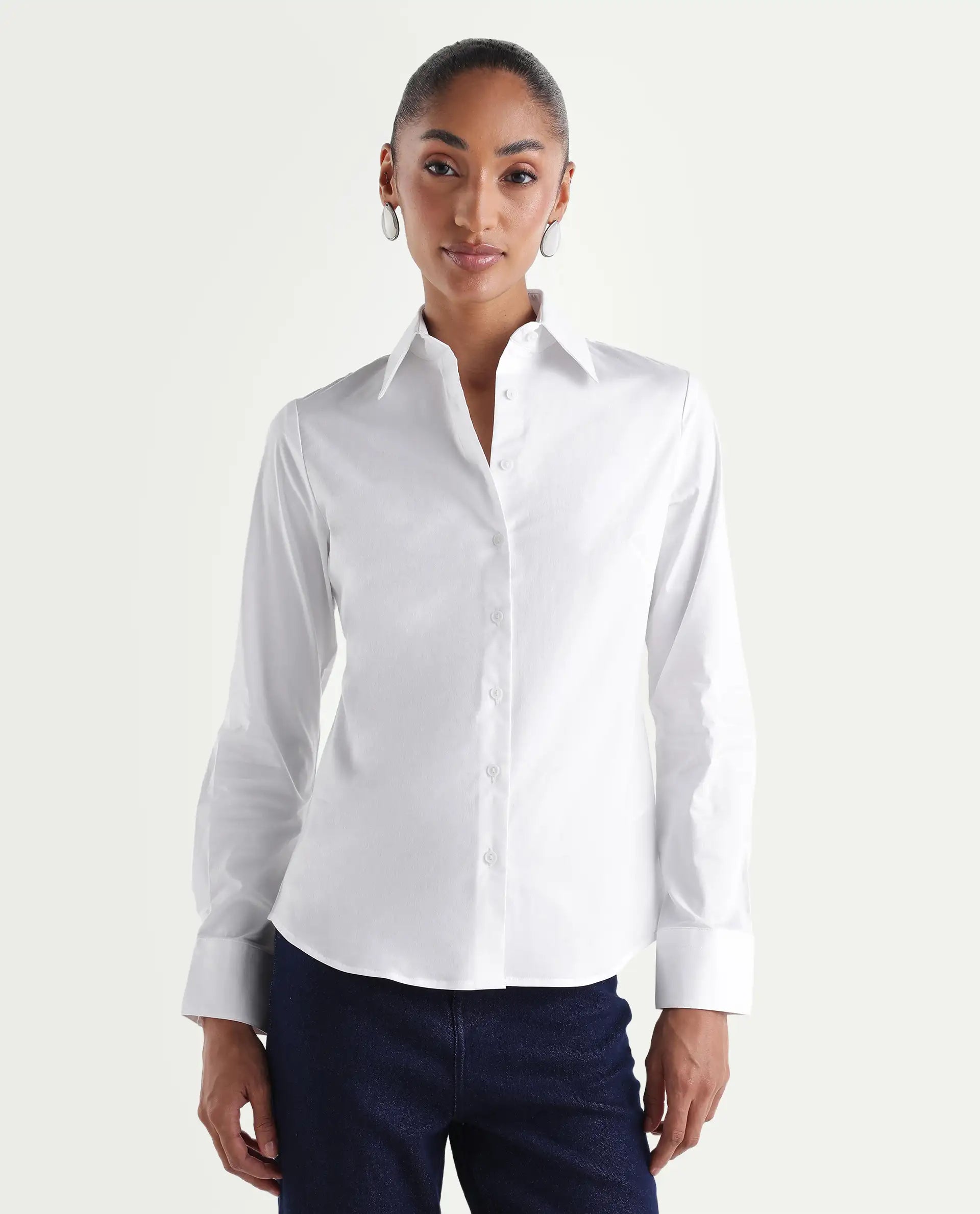 Rareism Women's Maven White Cotton Blend Spread Collar Fitted Plain Shirt