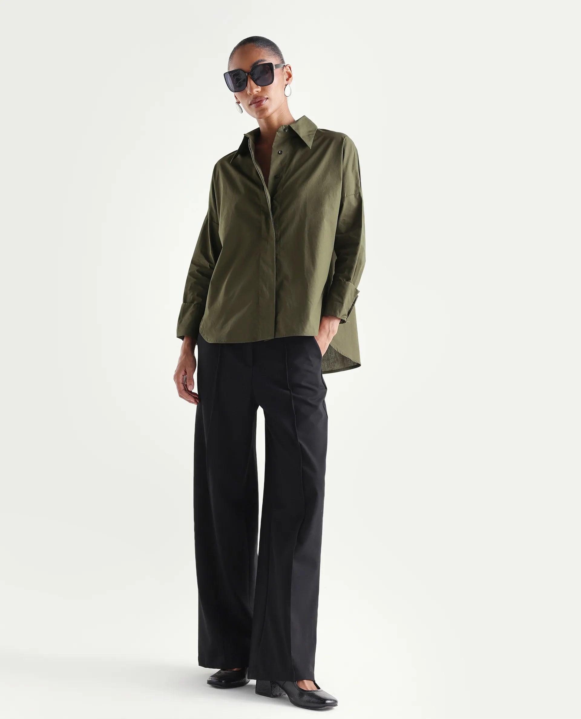 Rareism Women's Oni Olive Cotton Spread Collar Button Boxy Plain Shirt