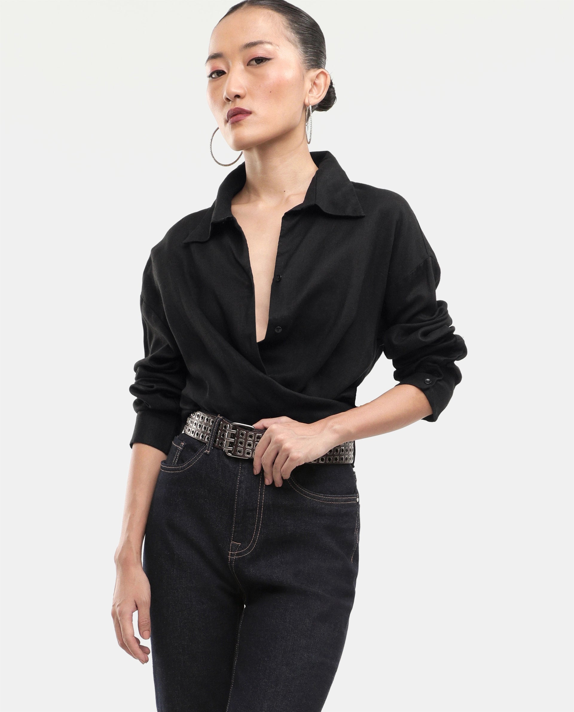 Rareism Women's Uganda Black Linen Spread Collar Regular Plain Shirt