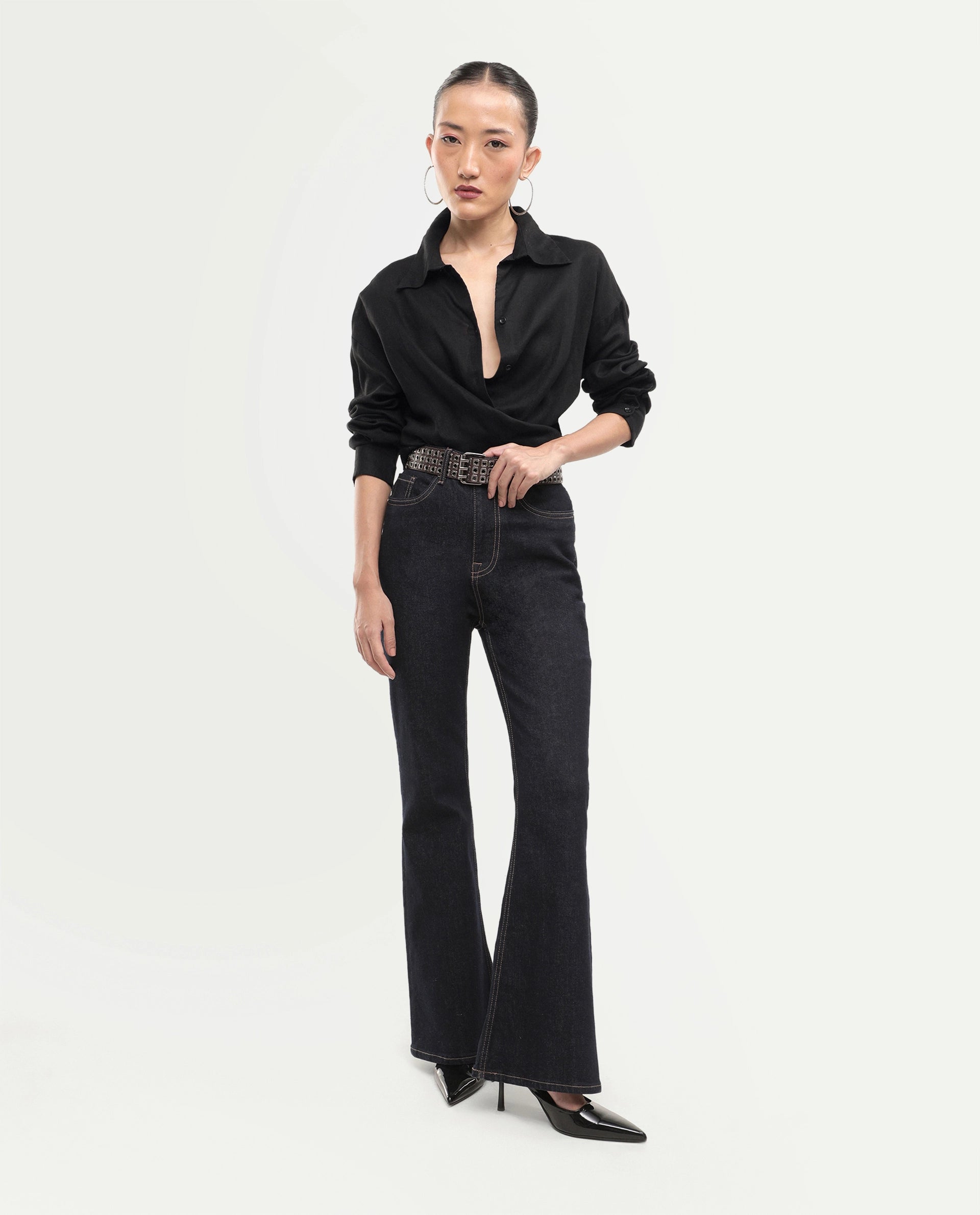 Rareism Women's Uganda Black Linen Spread Collar Regular Plain Shirt