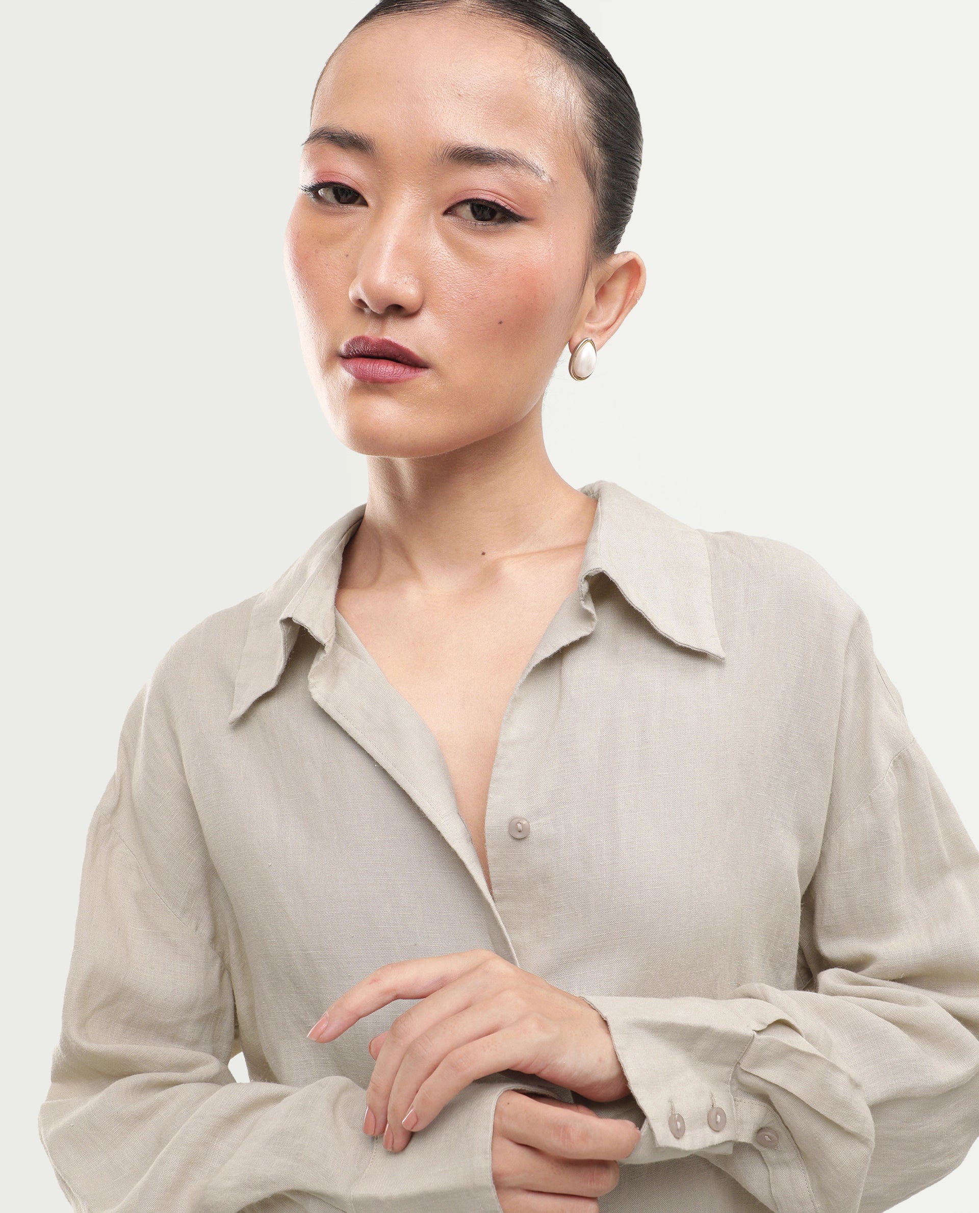 Rareism Women's Uganda Beige Linen Fabric Spread Collar Regular Plain Shirt