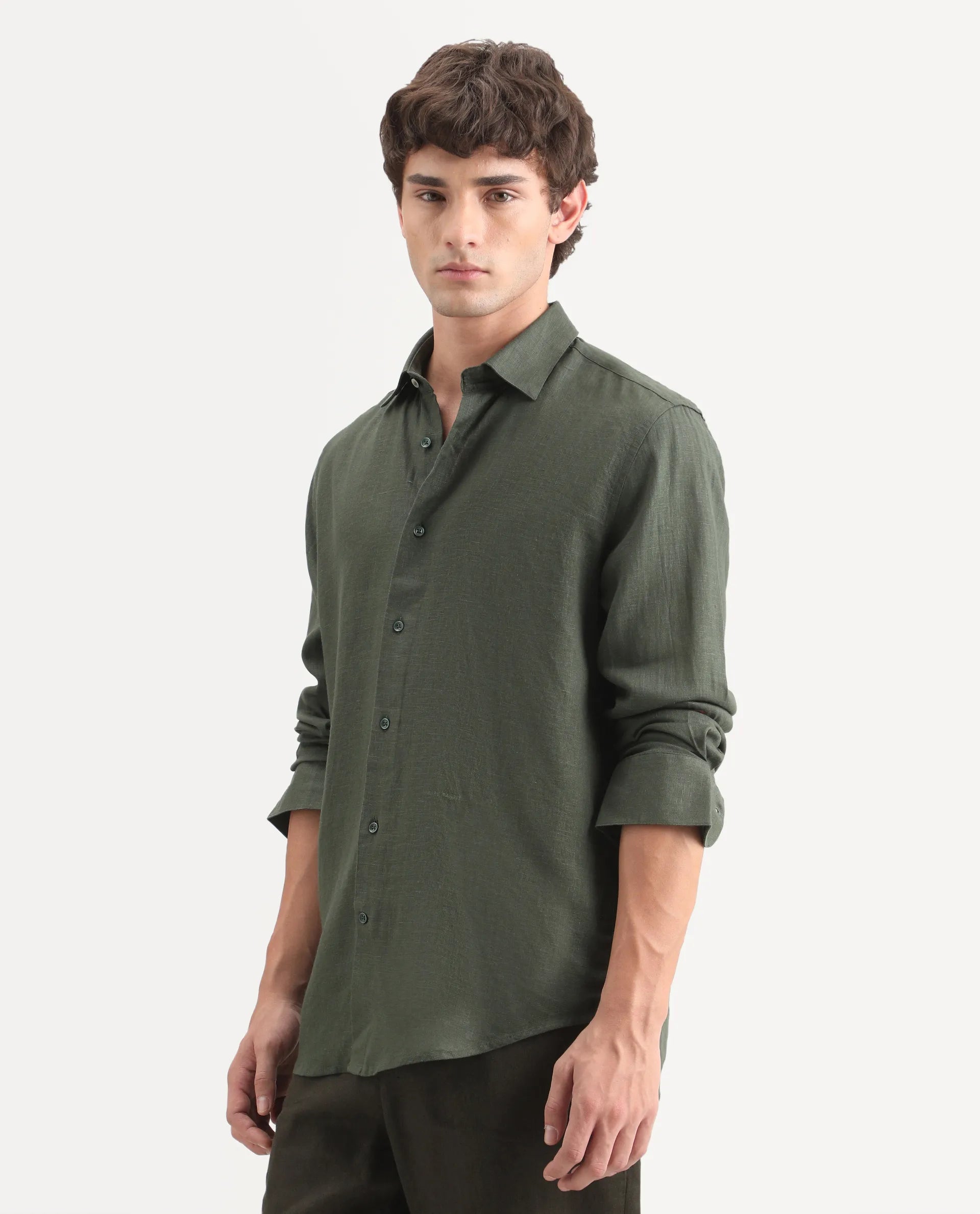 Rare Rabbit Men's Lewan-Ls Dark Green Linen Blend Spread Collar Regular Plain Shirt