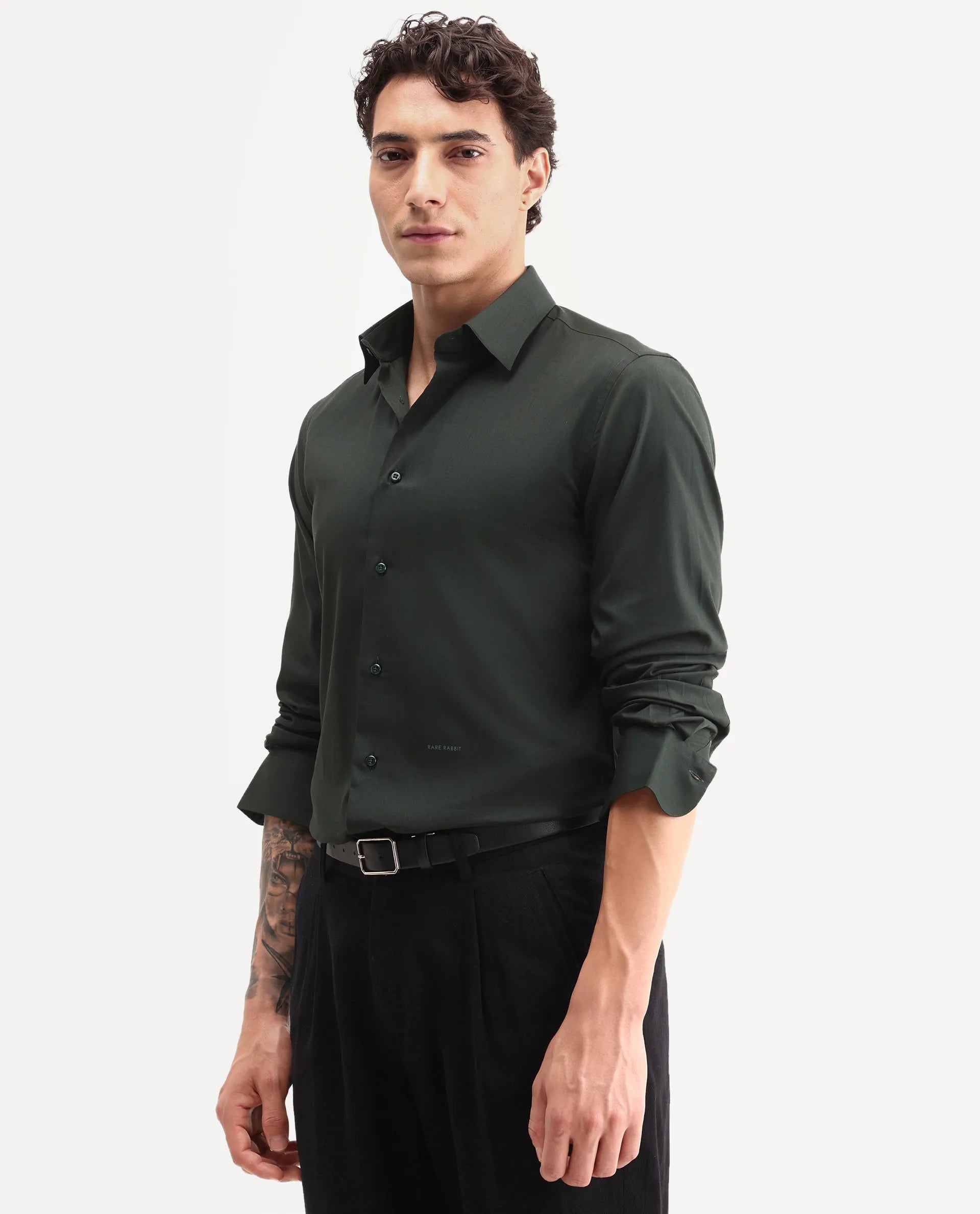 Rare Rabbit Men's Vorta Dark Green Polyester Blend Spread Collar Regular Plain Shirt