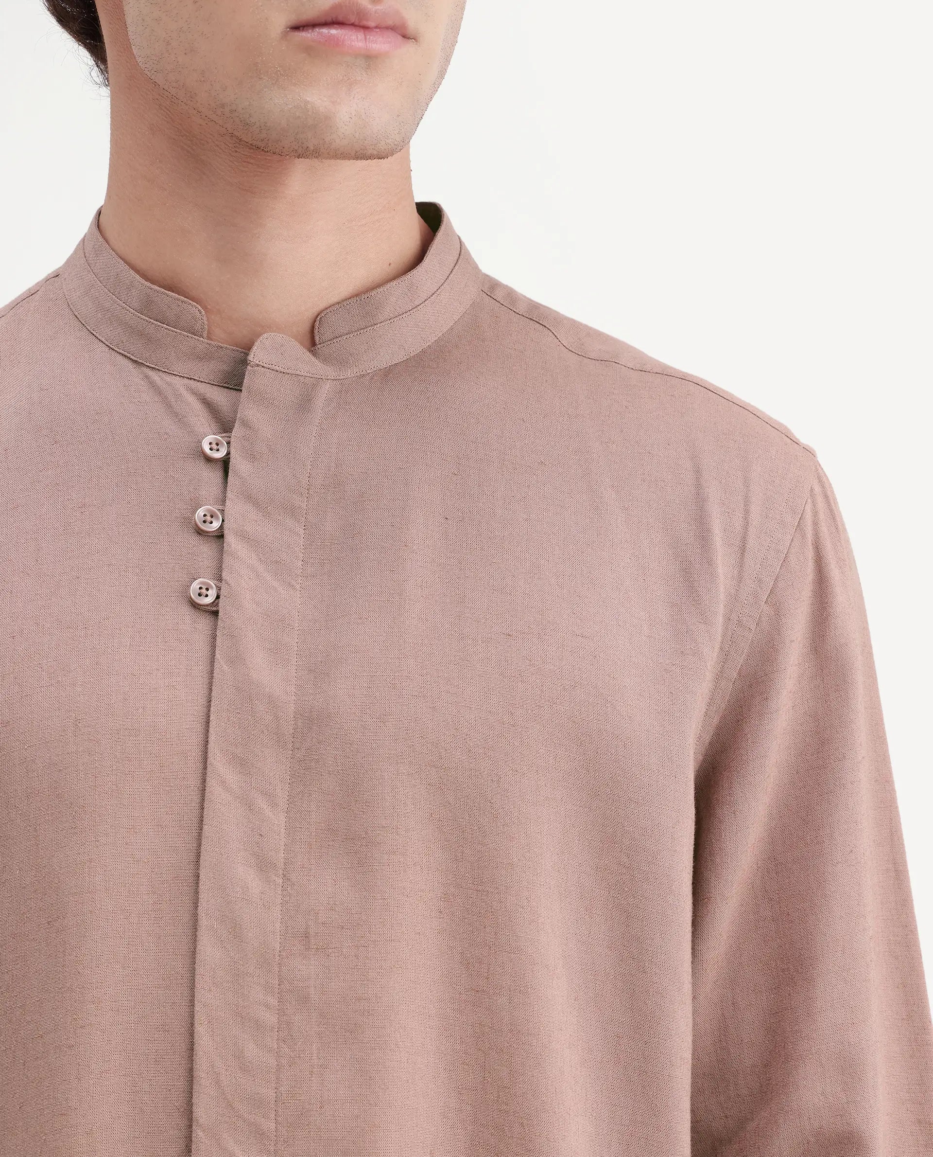 Rare Rabbit Men's Throne-Aw26 Light Brown Linen Blend Mandarin Collar Regular Plain Shirt