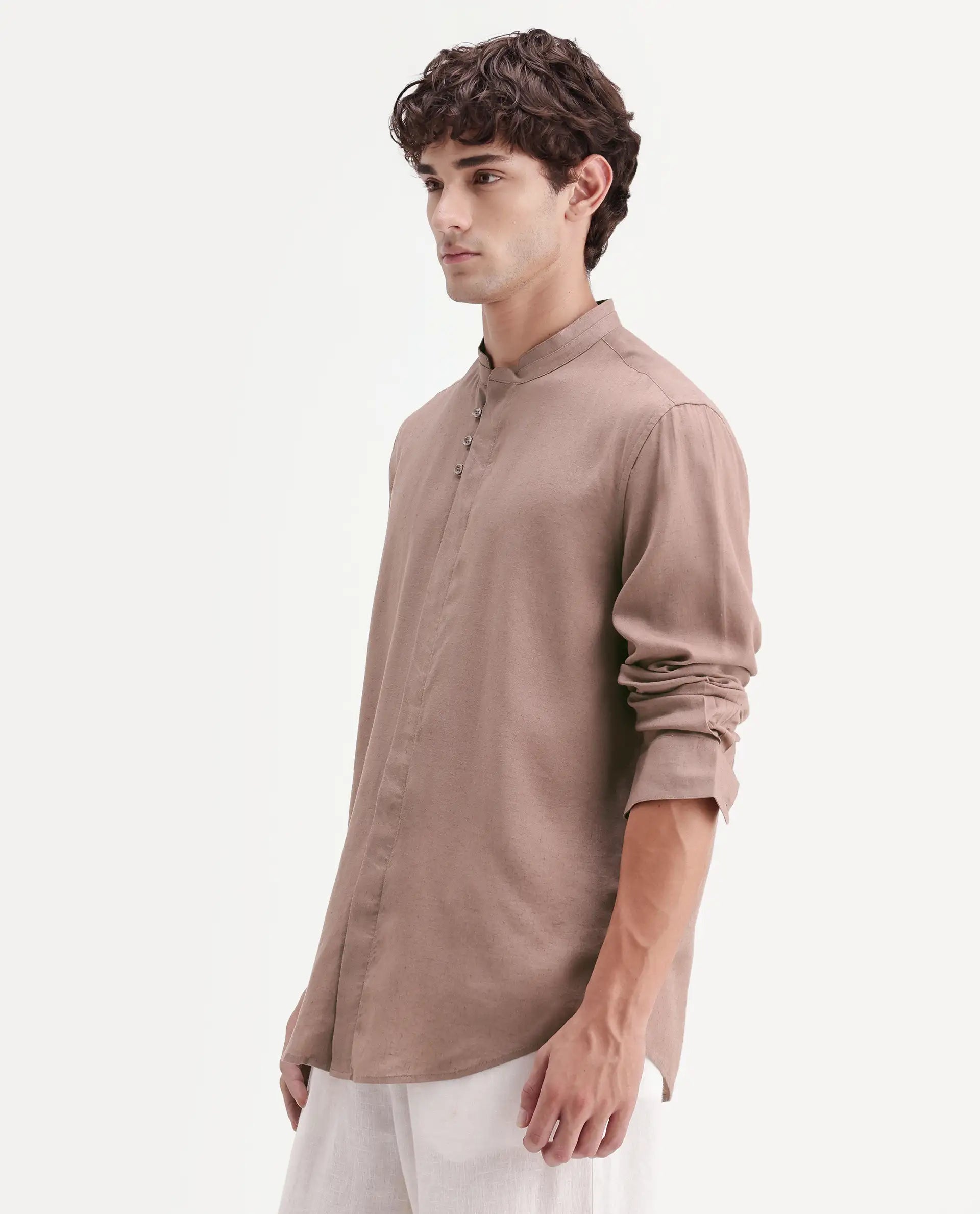 Rare Rabbit Men's Throne-Aw26 Light Brown Linen Blend Mandarin Collar Regular Plain Shirt