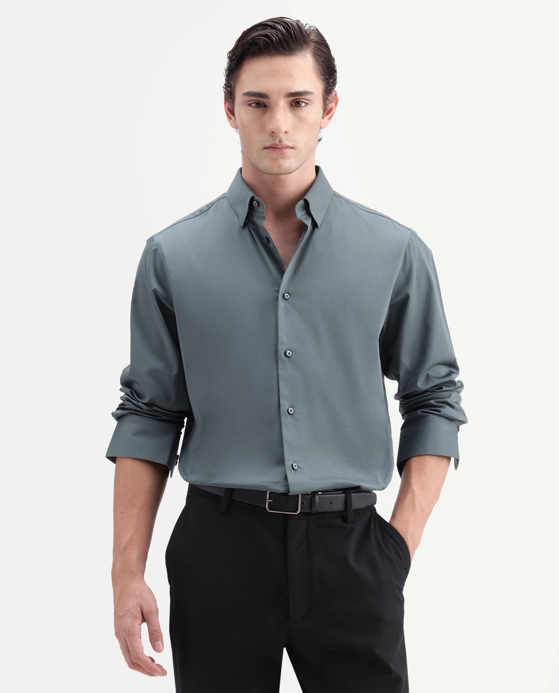 Rare Rabbit Men's Como-Aw26 Dusky Blue Cotton Blend Spread Collar Regular Plain Shirt
