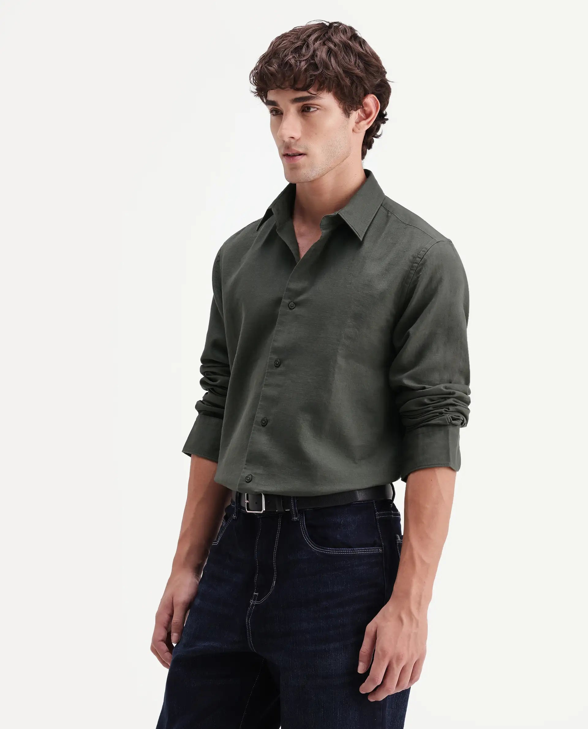 Rare Rabbit Men's Layer-Ls-Aw26 Olive Cotton Spread Collar Regular Plain Shirt