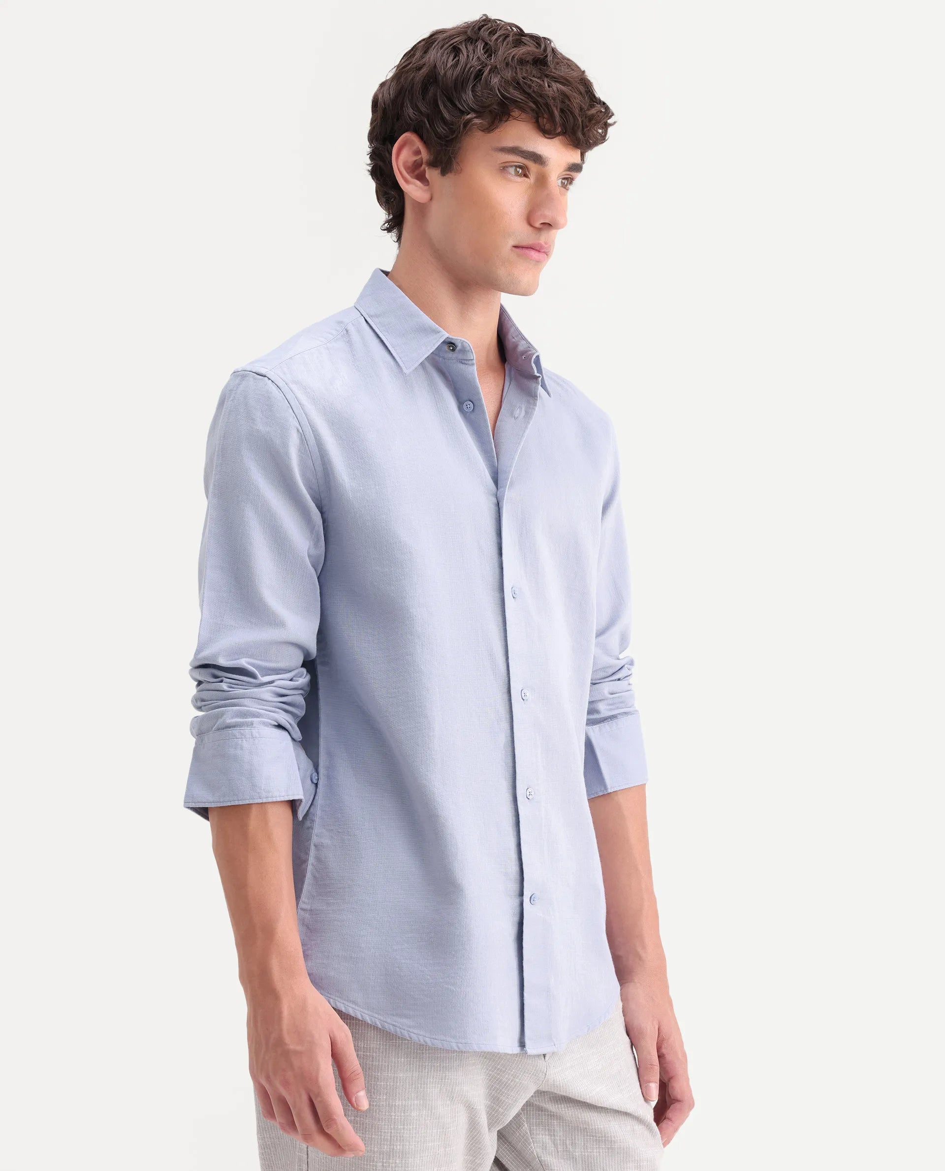 Rare Rabbit Men's Layer-Ls-Aw26 Light Purple Cotton Spread Collar Regular Plain Shirt