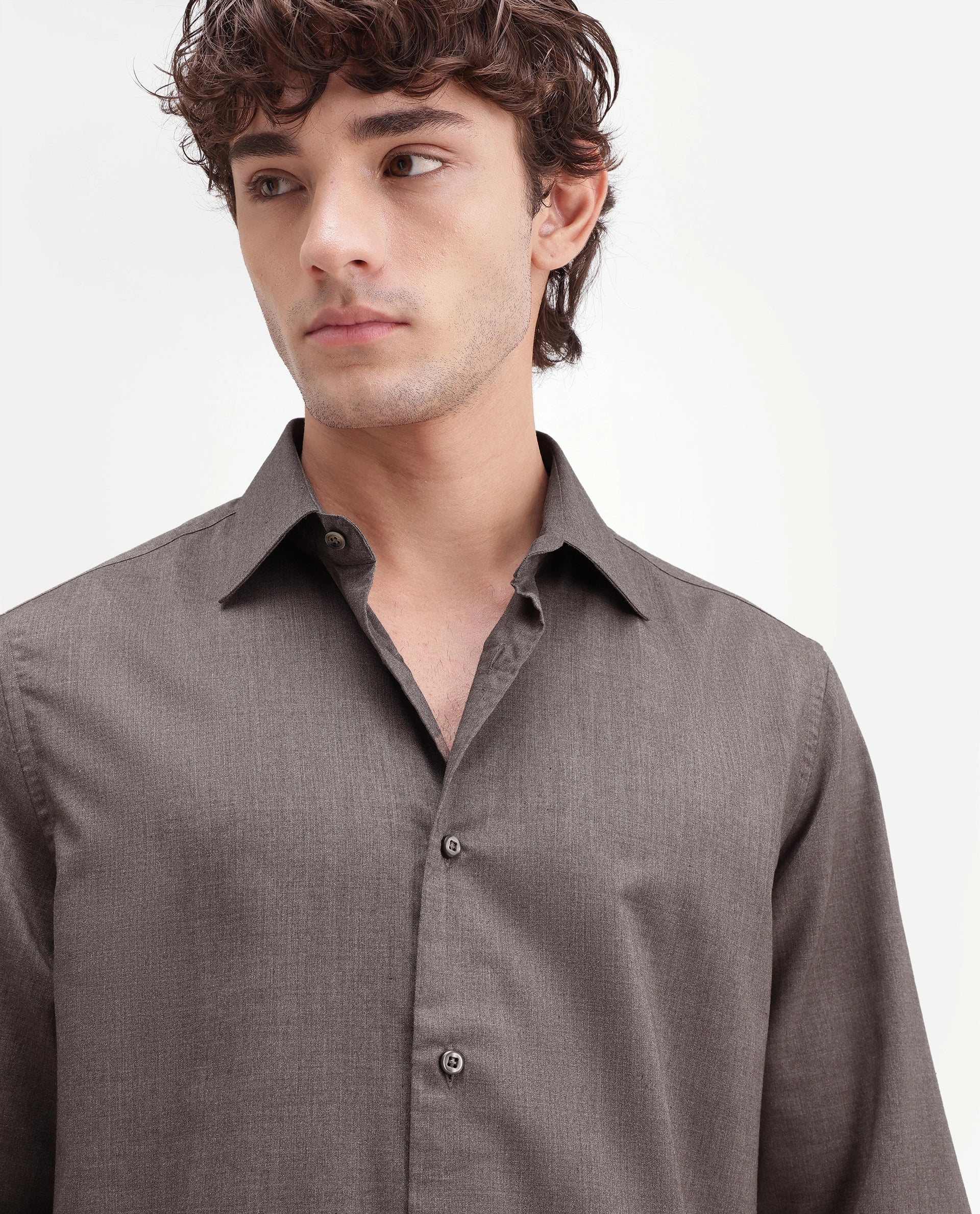 Rare Rabbit Men's Gunjo-Aw26 Brown Polyester Blend Spread Collar Regular Plain Shirt