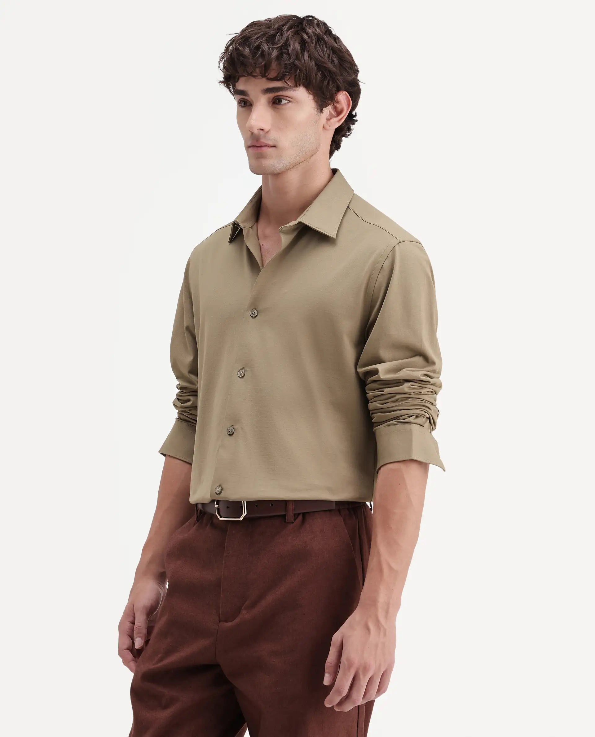 Rare Rabbit Men's Tour-Aw26 Dusky Green Cotton Blend Spread Collar Regular Plain Shirt