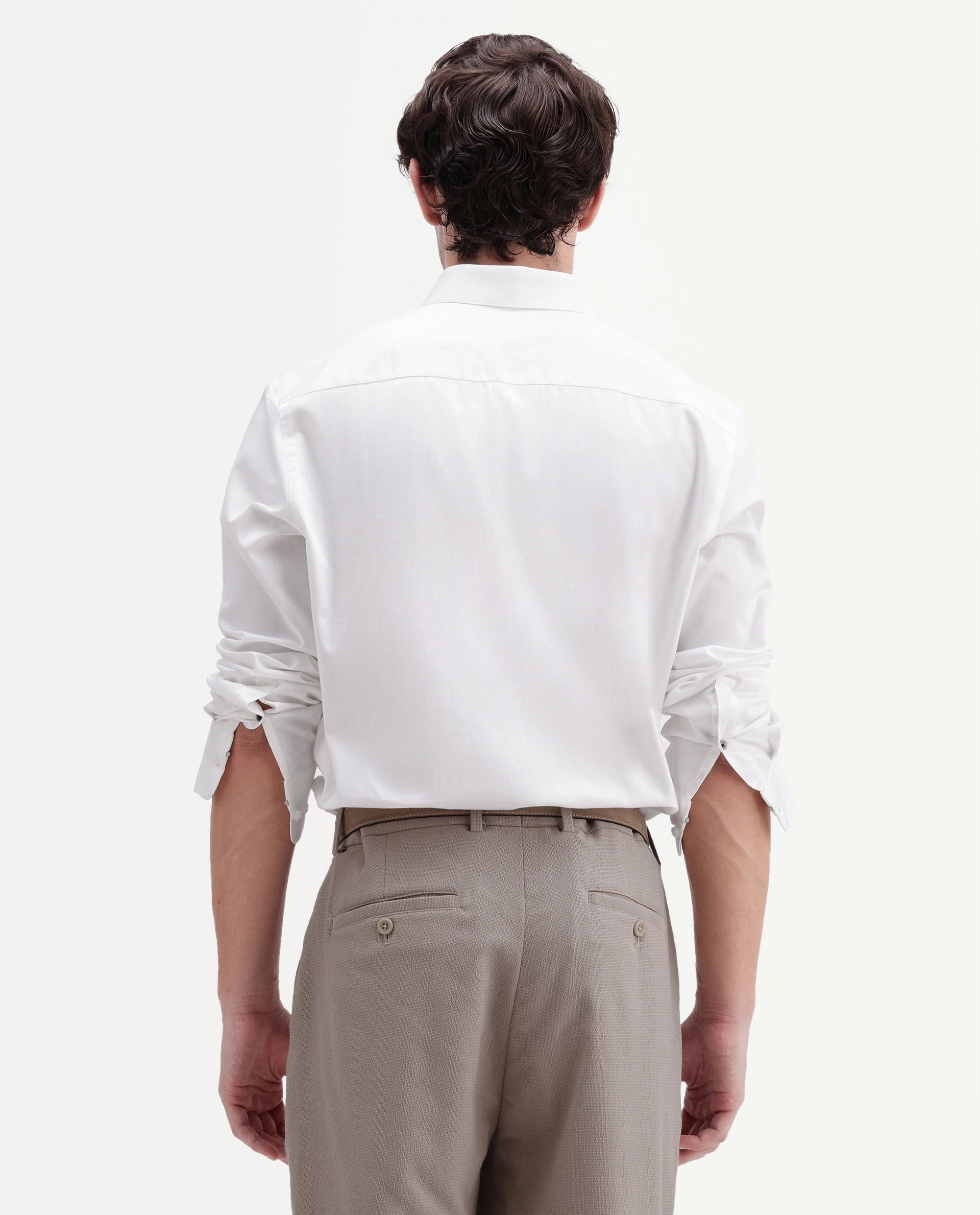 Rare Rabbit Men's Como-Aw26 White Cotton Blend Spread Collar Regular Plain Shirt