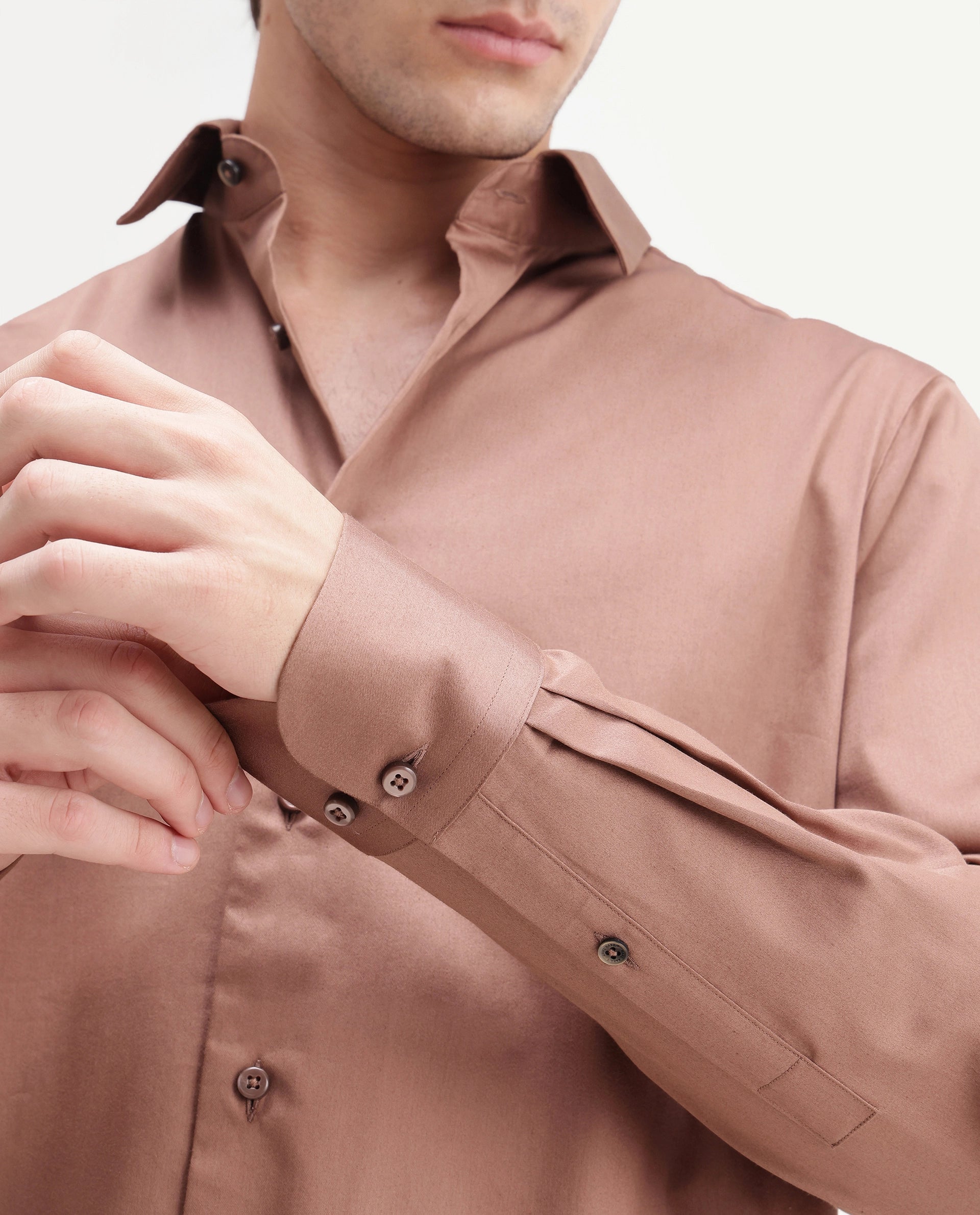 Rare Rabbit Men's Holla-Aw26 Light Brown Cotton Blend Spread Collar Regular Plain Shirt