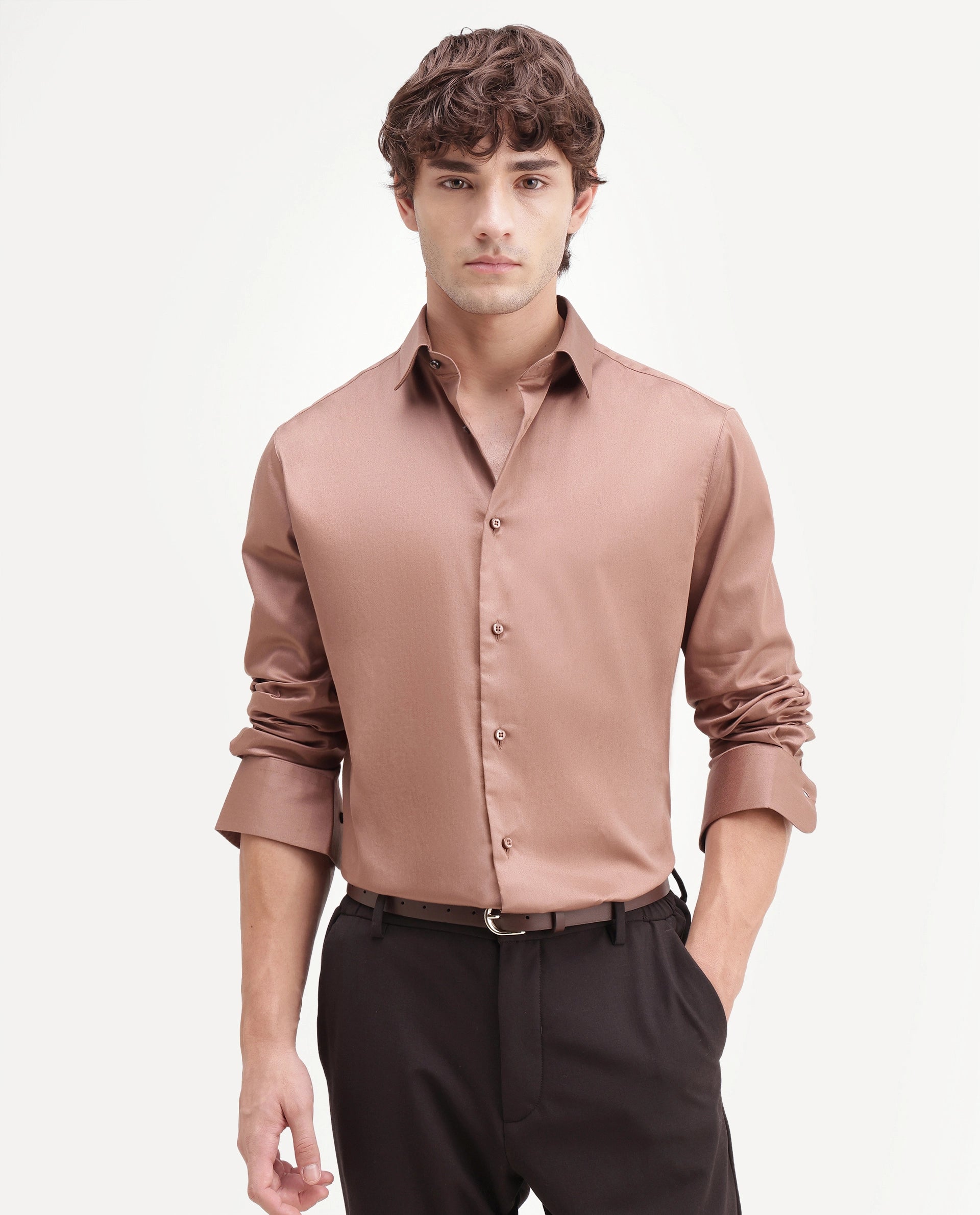 Rare Rabbit Men's Holla-Aw26 Light Brown Cotton Blend Spread Collar Regular Plain Shirt