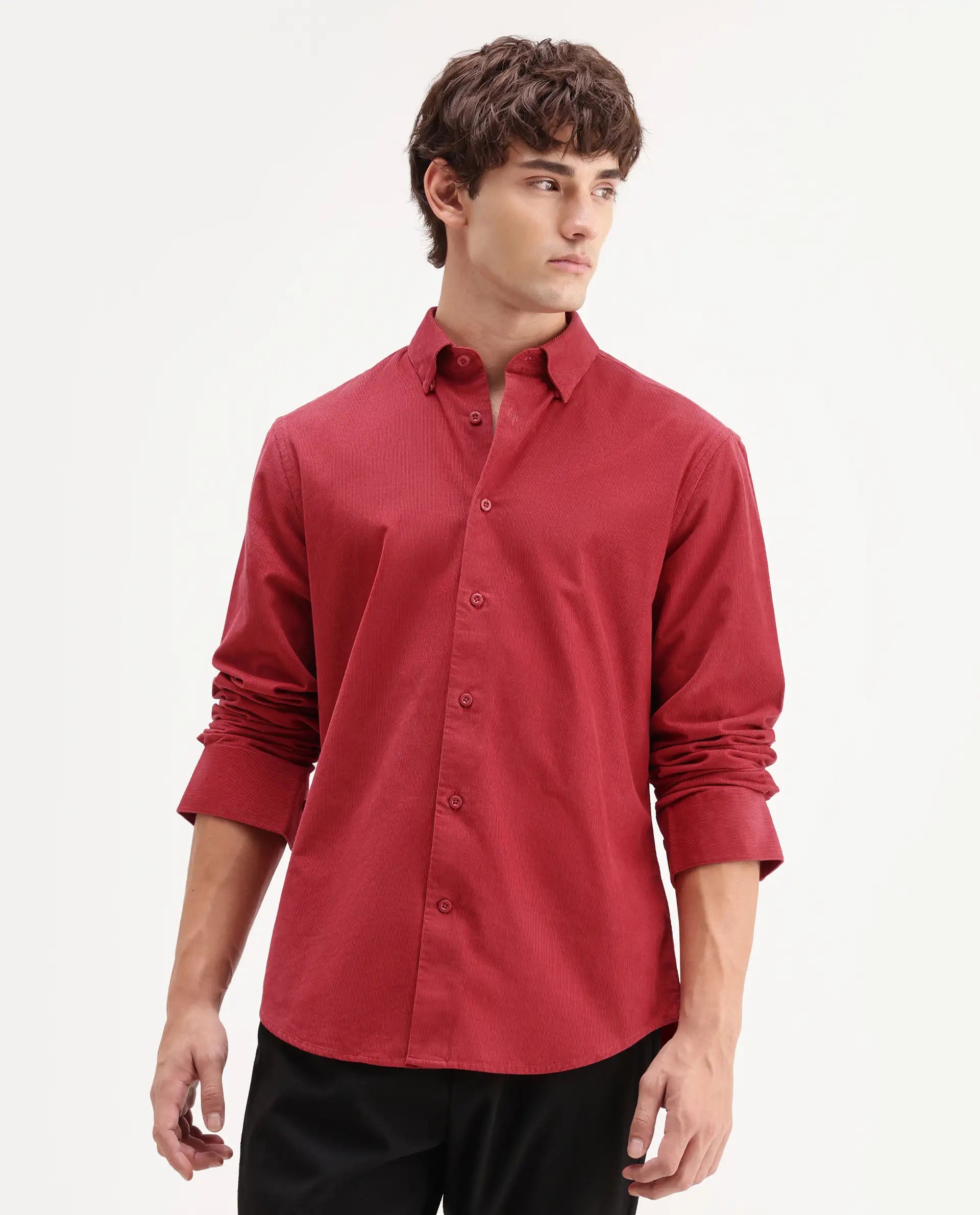 Rare Rabbit Men's Buita-Aw26 Red Cotton Spread Collar Regular Fit Plain Shirt