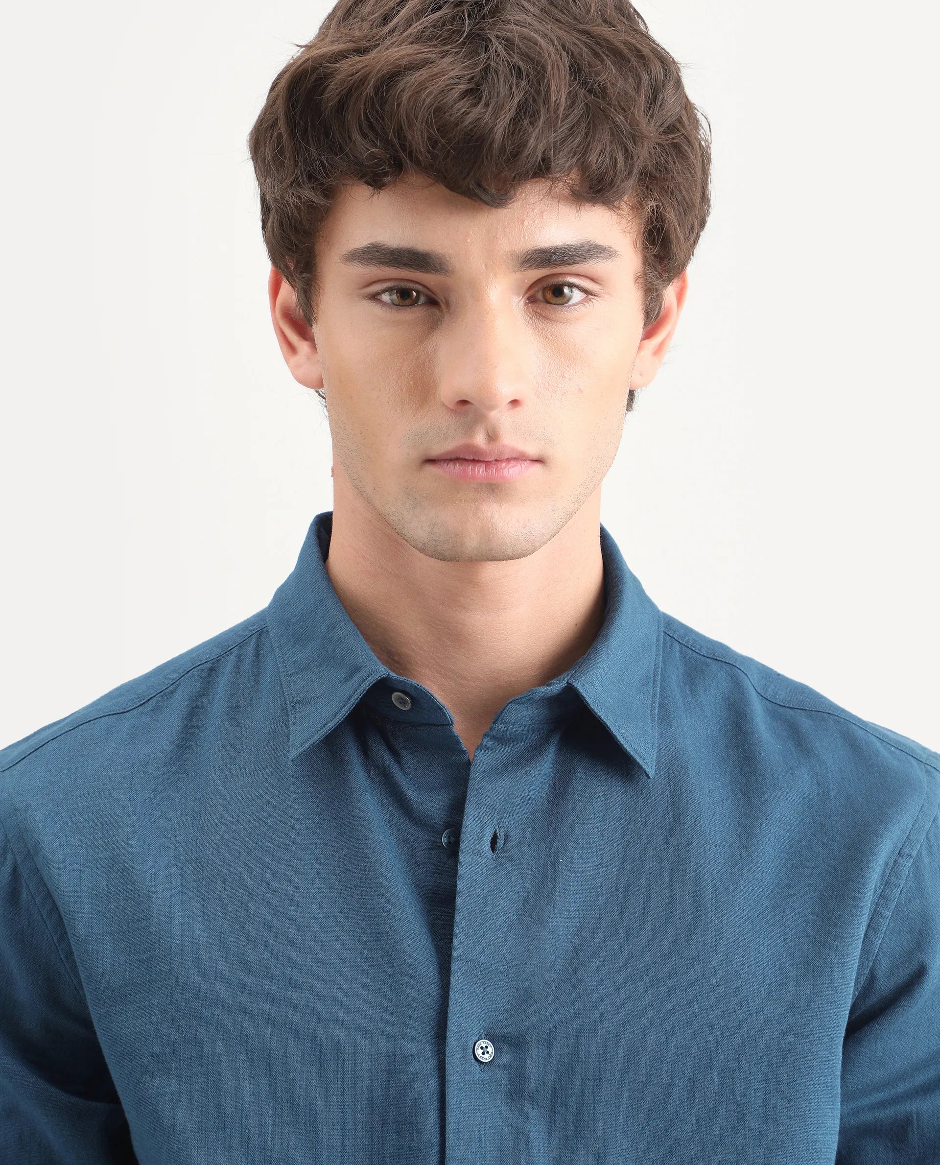 Rare Rabbit Men's Layer-Ls-Aw26 Dark Teal Cotton Spread Collar Regular Plain Shirt