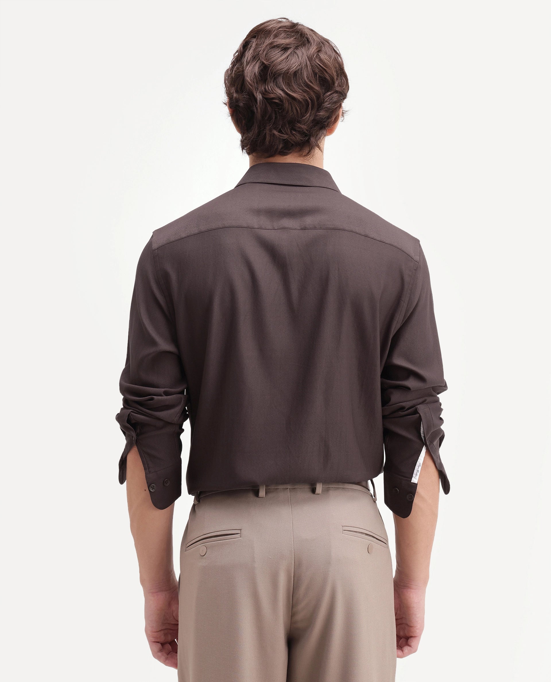 Rare Rabbit Men's Mer-Aw26 Dark Brown Polyester Blend Spread Collar Regular Plain Shirt