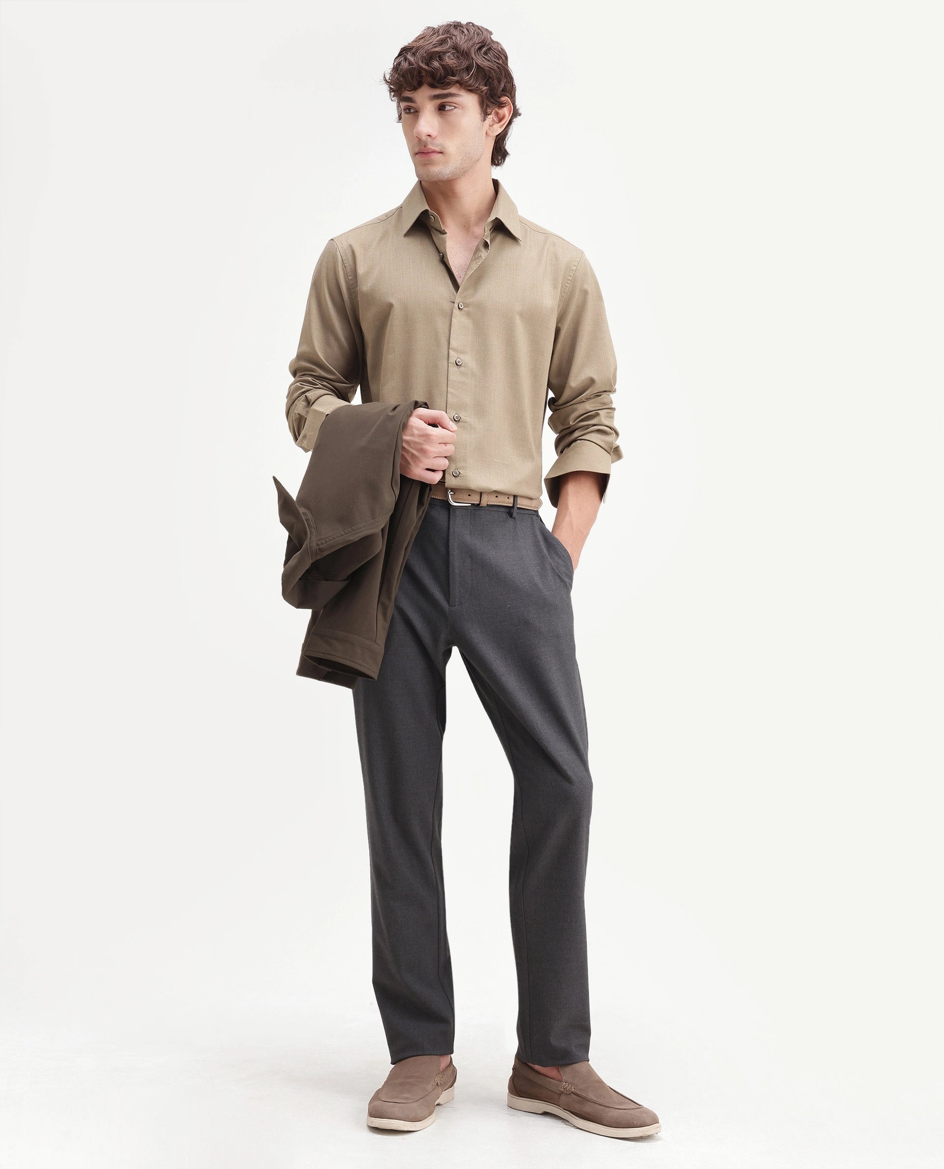 Rare Rabbit Men's Gunjo-Aw26 Dusky Green Polyester Blend Spread Collar Regular Plain Shirt