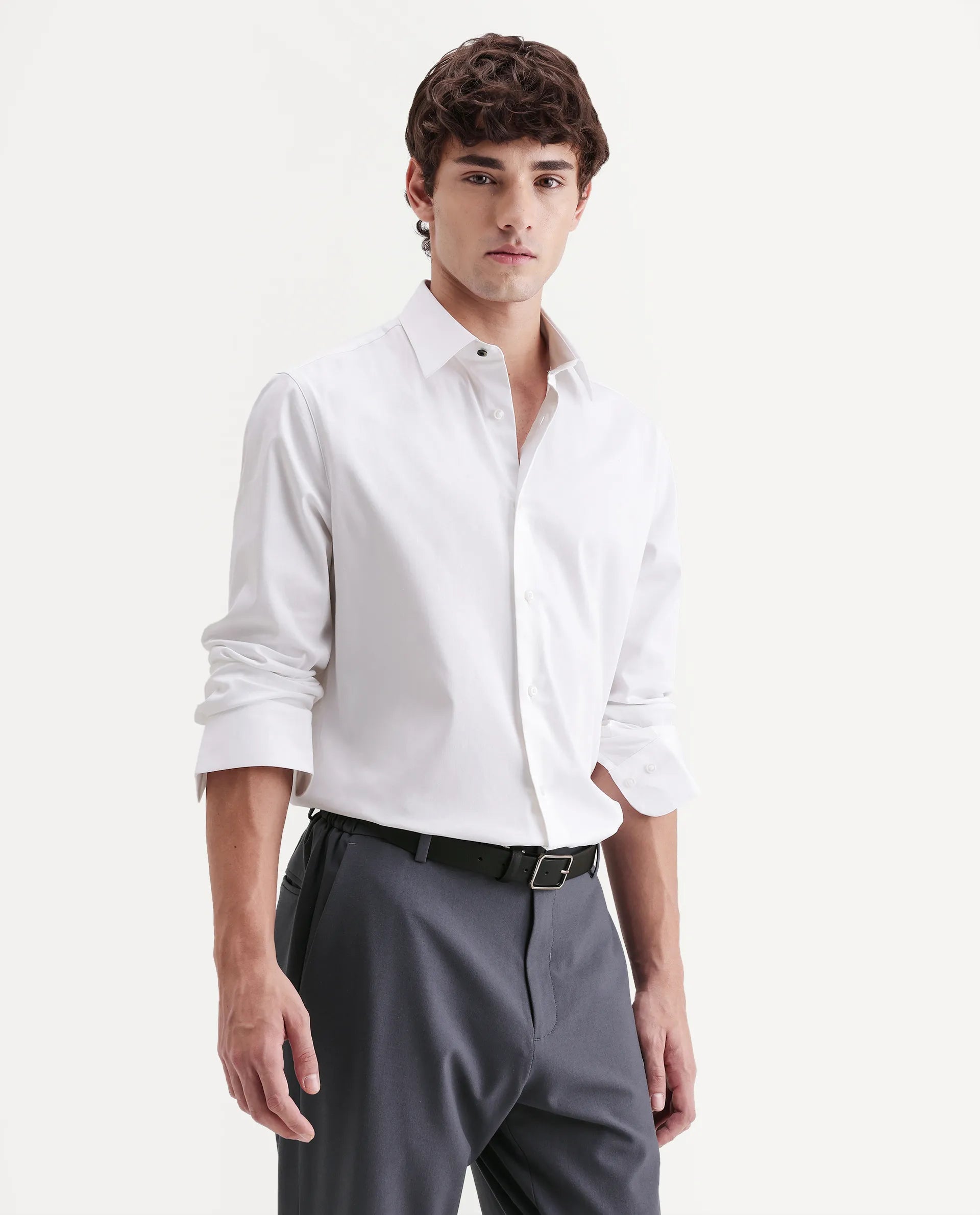 Rare Rabbit Men's Holla-Aw26 White Cotton Blend Spread Collar Regular Plain Shirt
