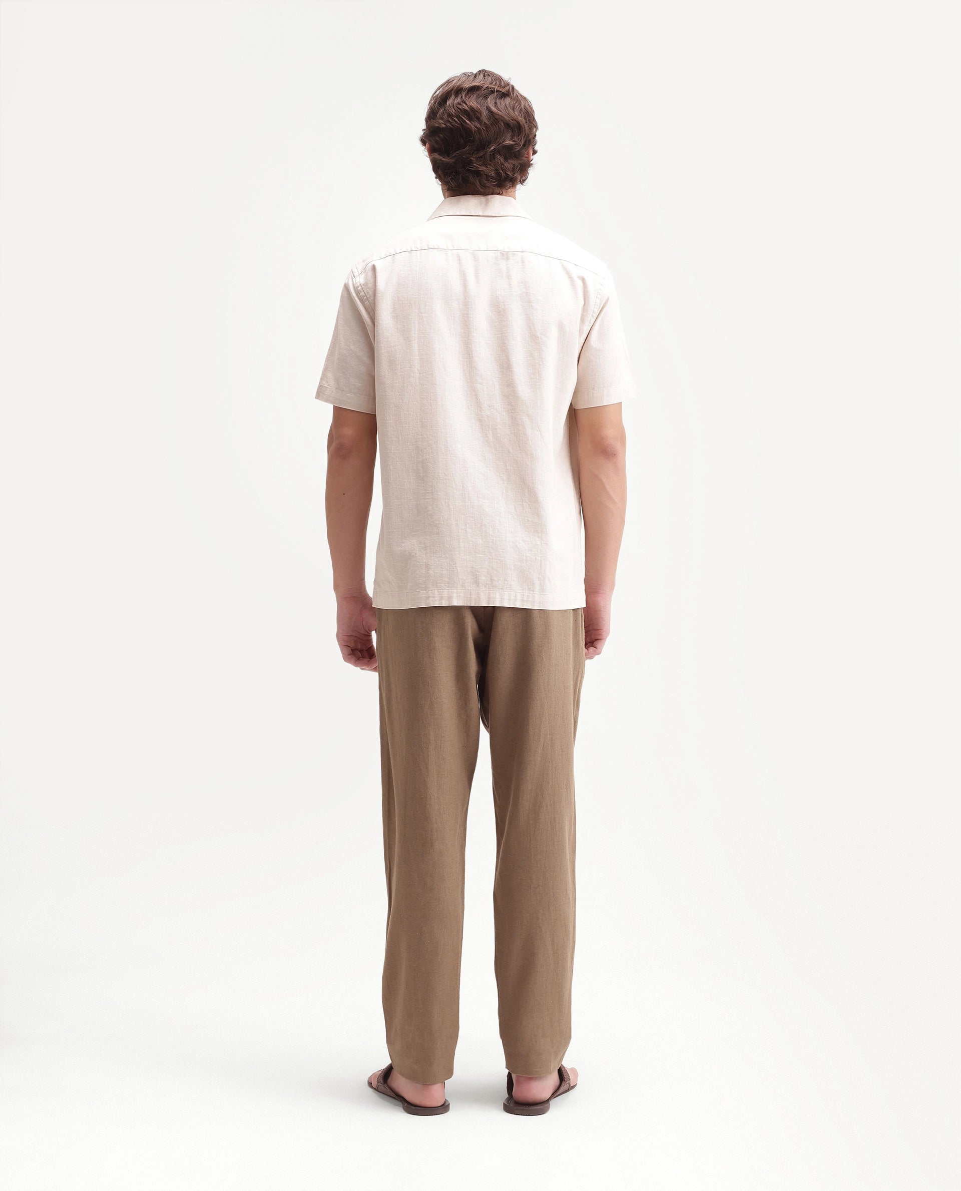Rare Rabbit Men's Jomo-Aw26 Dusky Mustard Linen Blend Fabric Regular Fit Plain Trouser