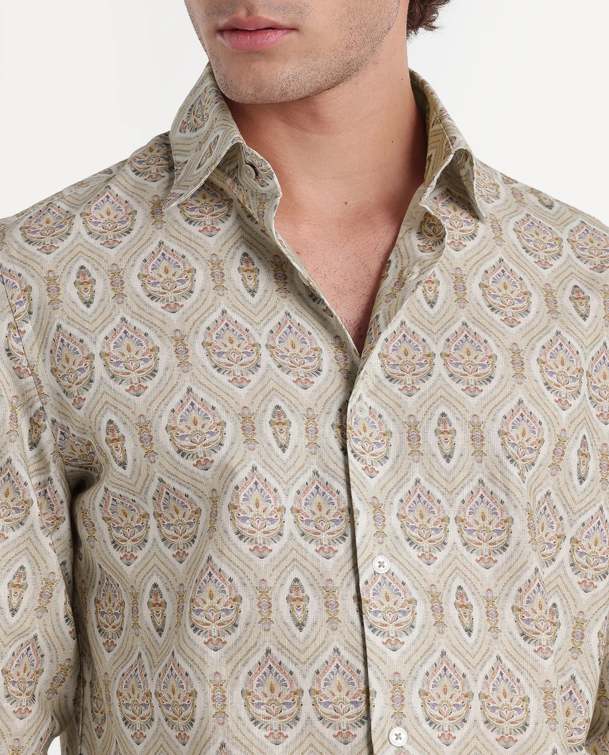Rare Rabbit Men's Swank Primary Off White Linen Blend Spread Collar Regular Decorative Print Shirt