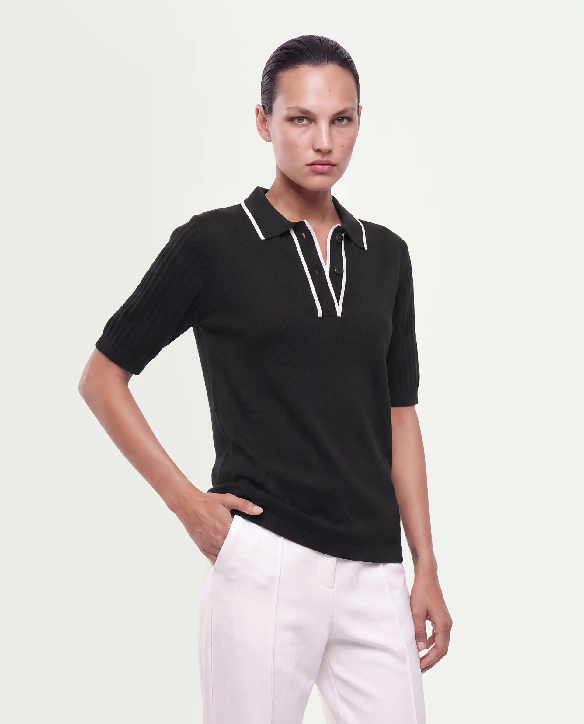 Rareism Women's Knitupaw26 Black Viscose Blend Spread Collar Regular Fit Plain Top
