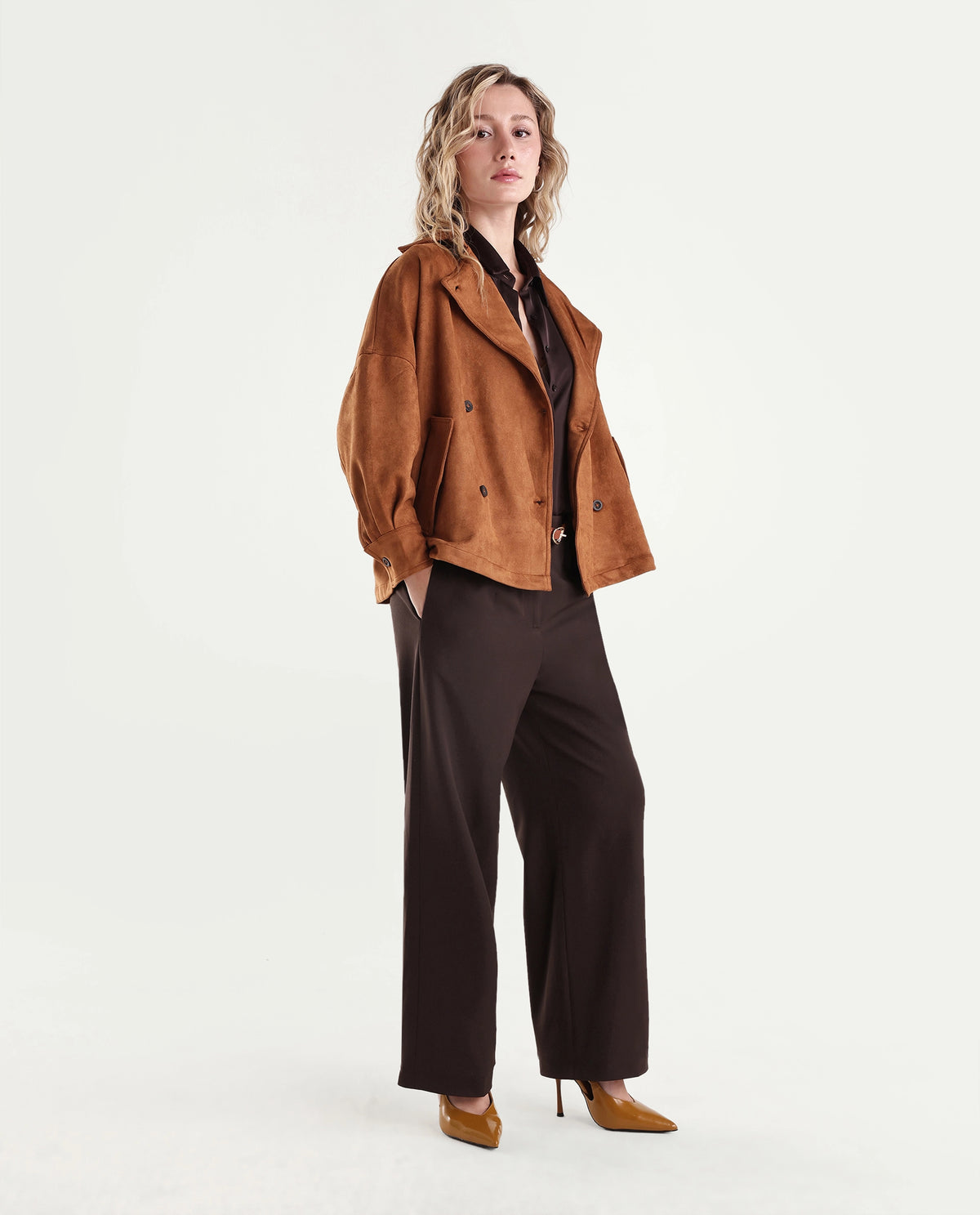 Rareism Women's Srait-Aw26 Brown Polyester Blend Straight Plain Trouser