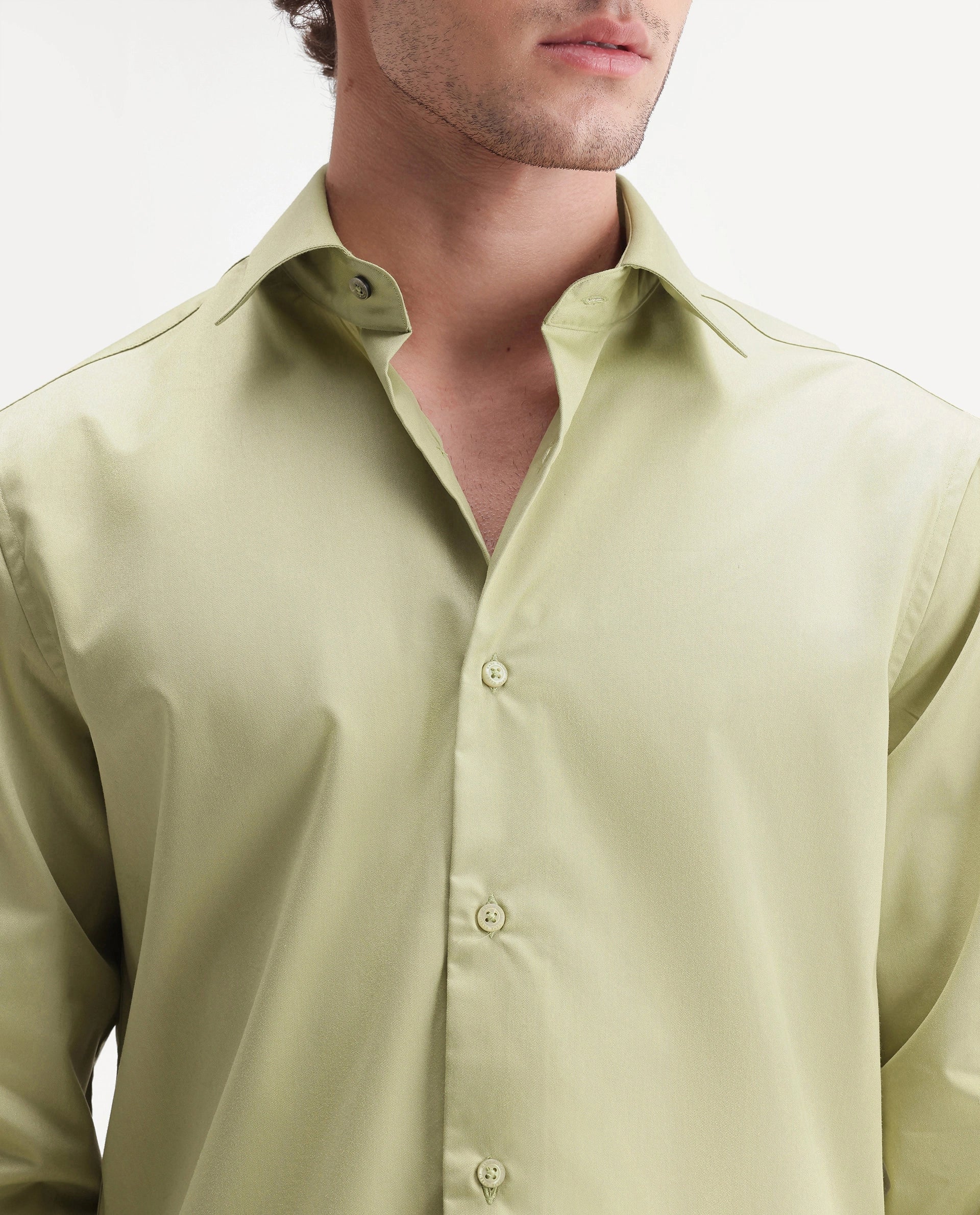 Rare Rabbit Men's Aston Light Green Polyester Blend Spread Collar Button Regular Plain Shirt
