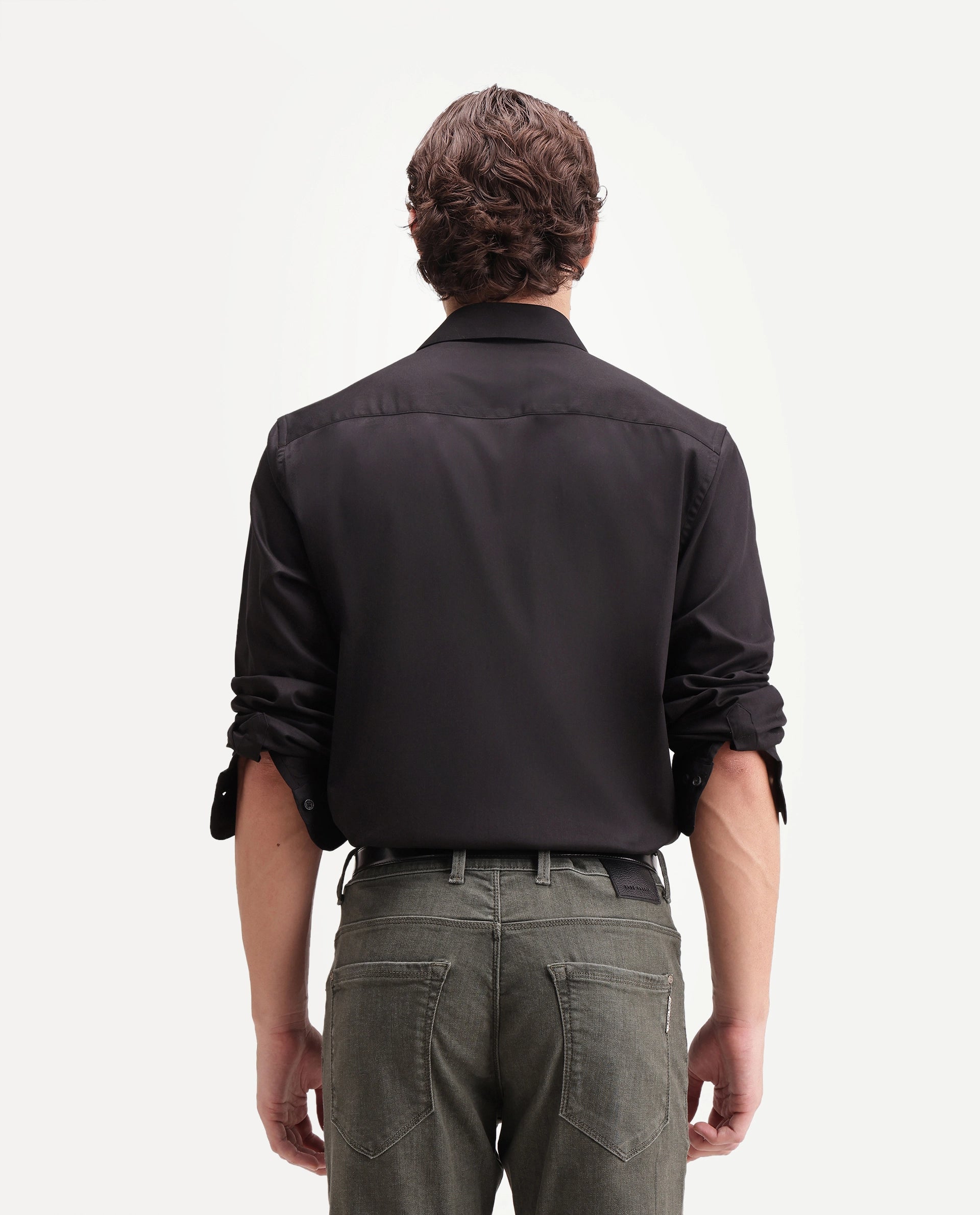 Rare Rabbit Men's Zapi Black Polyester Blend Spread Collar Regular Fit Plain Shirt