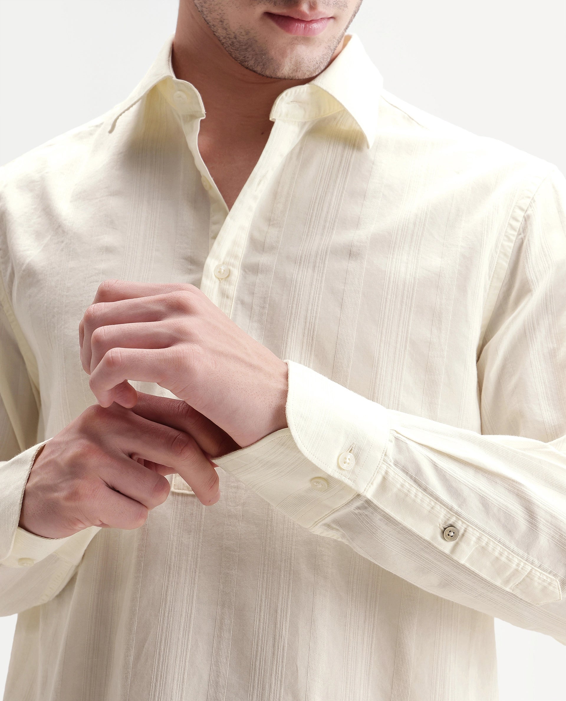 Rare Rabbit Men's Kord Off White Cotton Spread Collar Regular Fit Striped Shirt