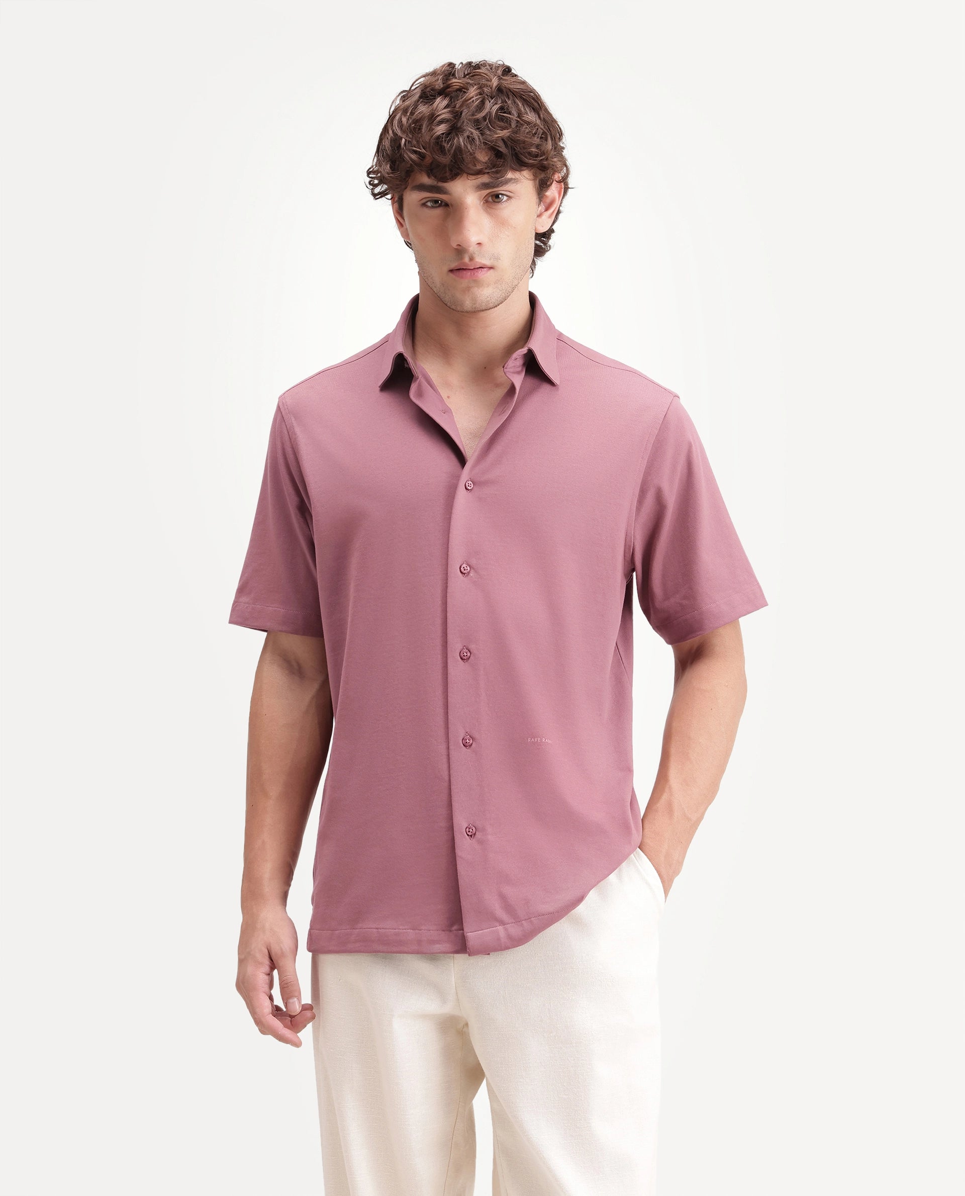 Rare Rabbit Men's Darvin Dark Pink Polyester Blend Spread Collar Regular Fit Plain Shirt