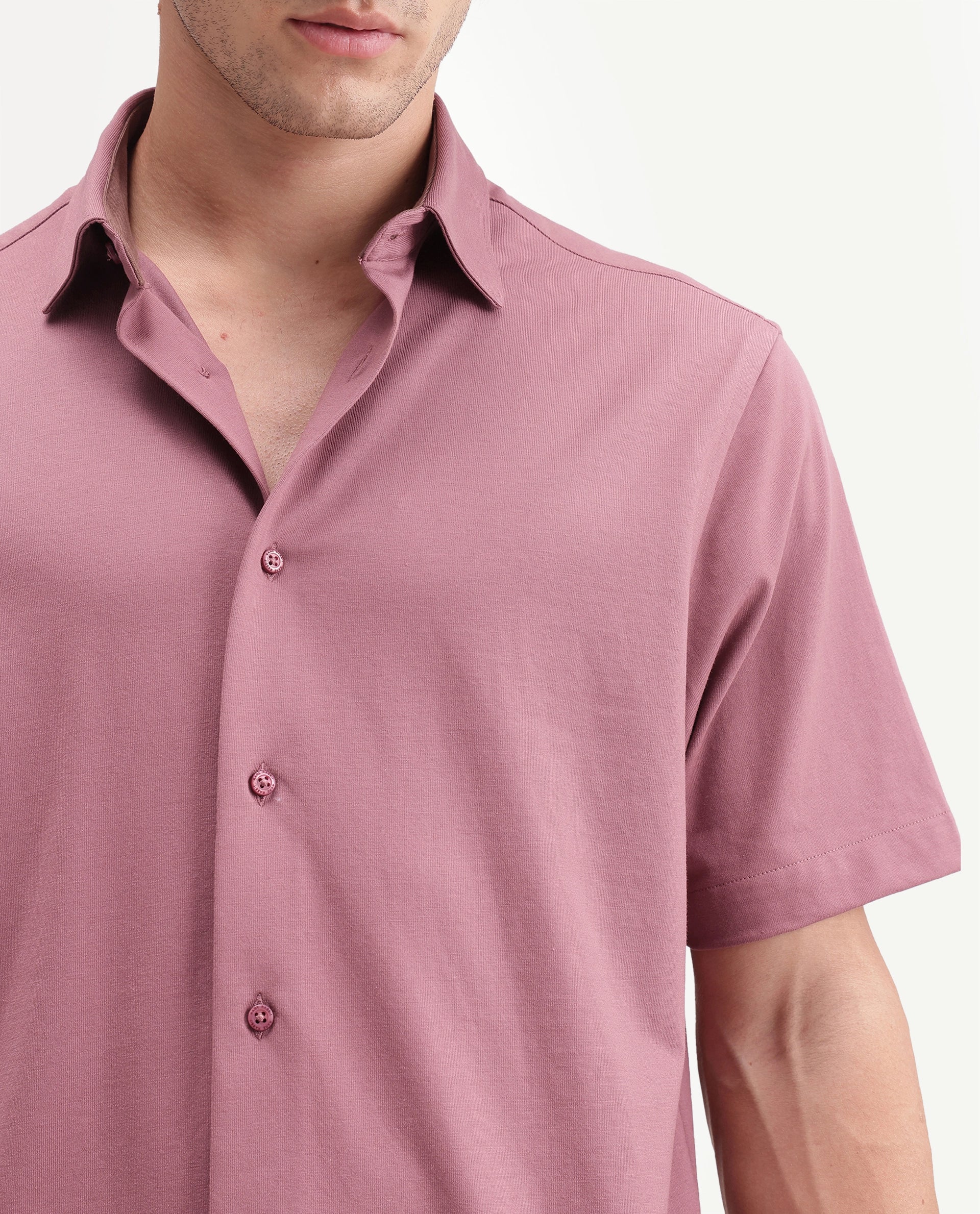 Rare Rabbit Men's Darvin Dark Pink Polyester Blend Spread Collar Regular Fit Plain Shirt