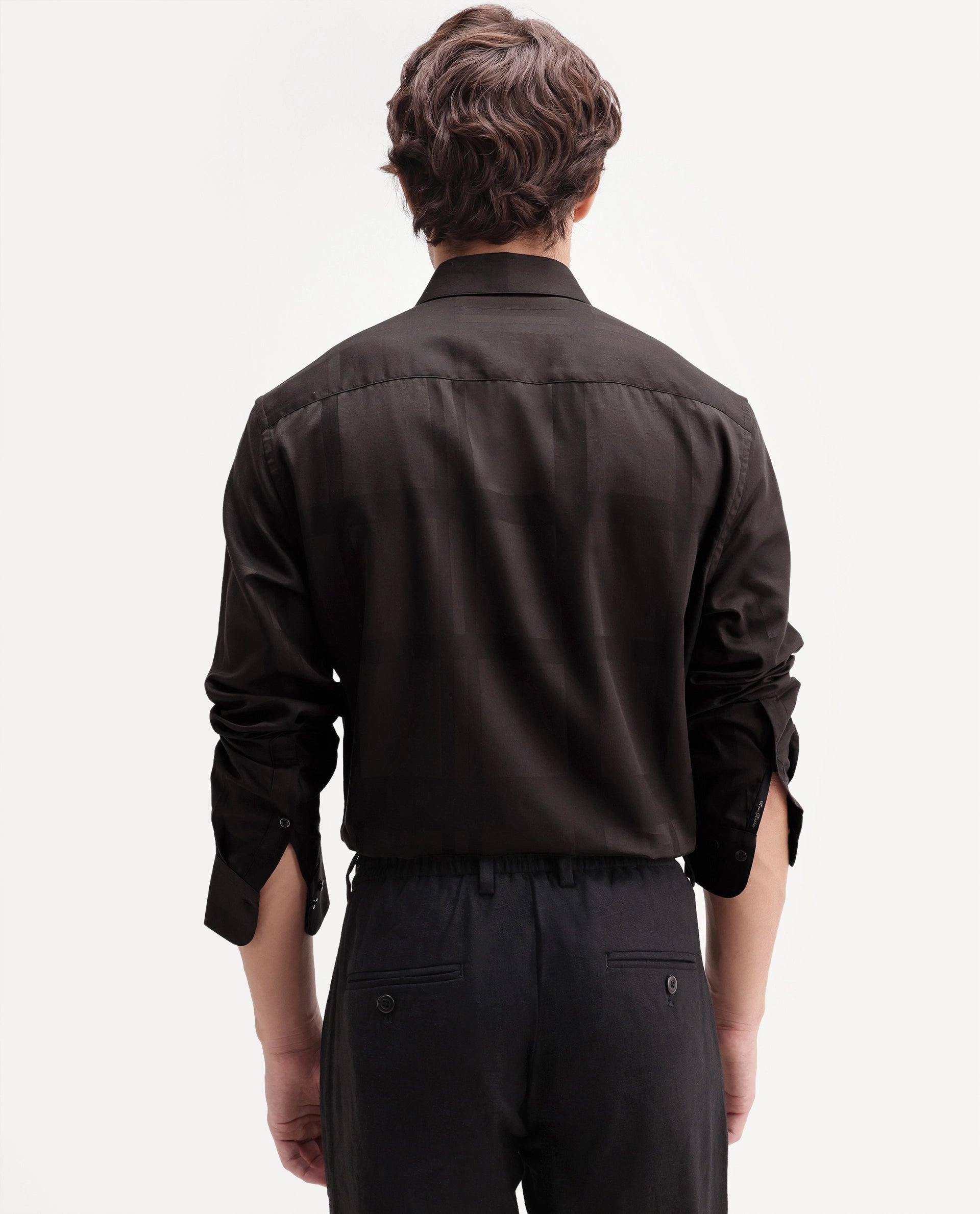 Rare Rabbit Men's Boxlet-Aw26 Brown Cotton Blend Spread Collar Regular Fit Plain Shirt