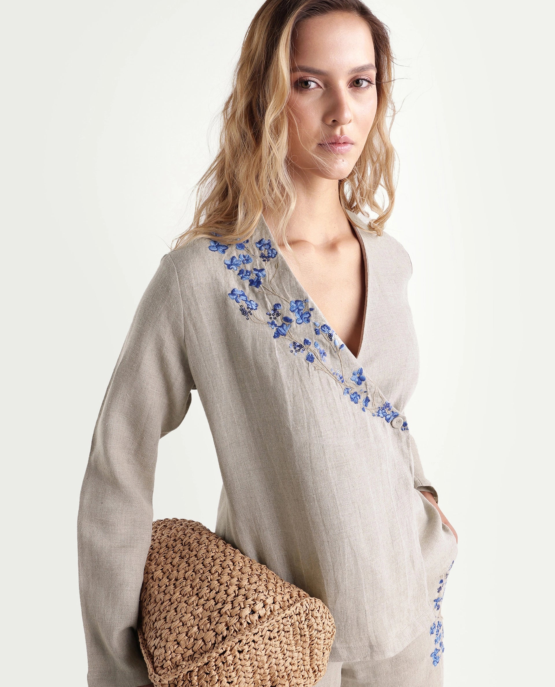 Rareism Women's Rubin-T Dusky Beige Plain Linen Regular Sleeveless Top