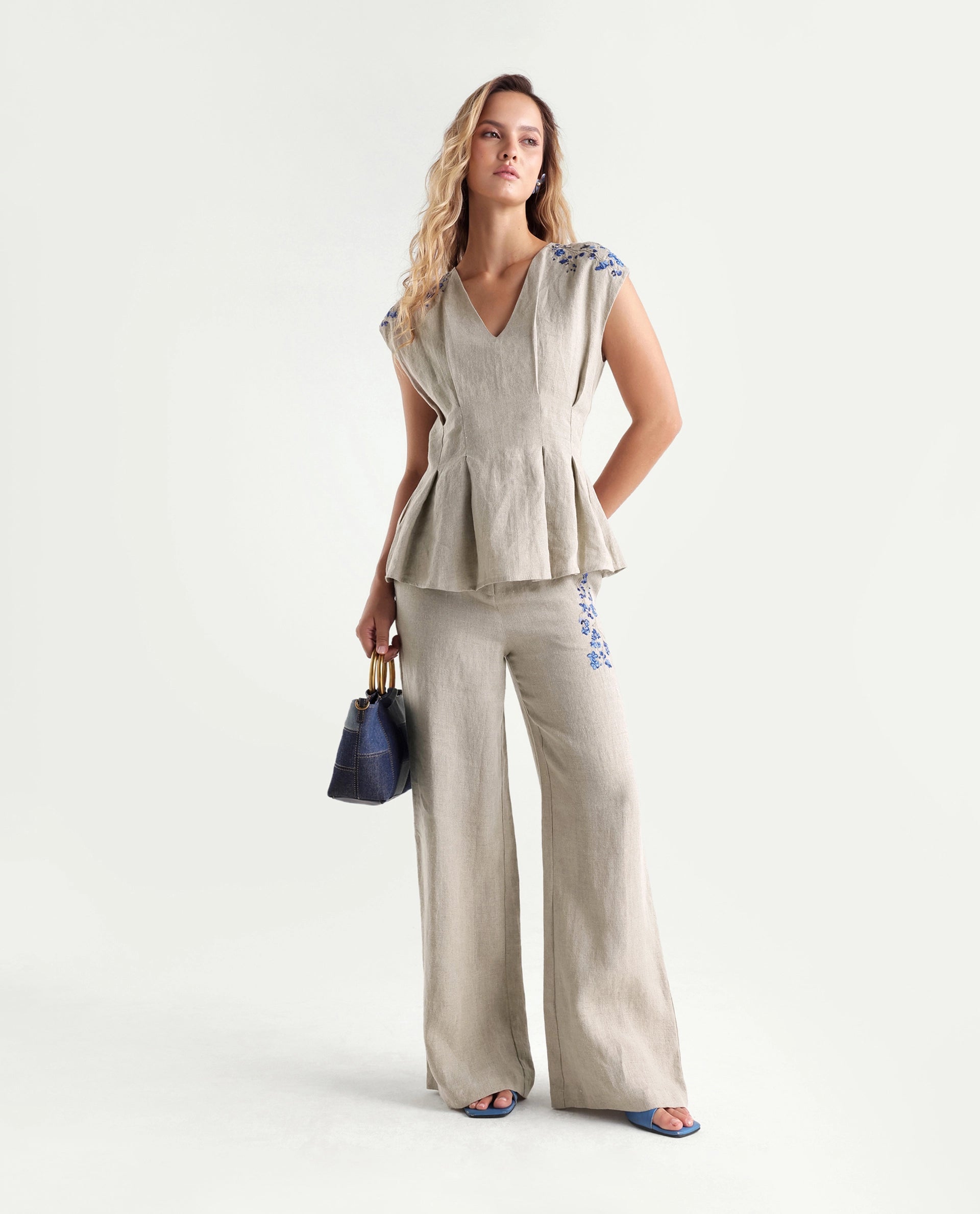 Rareism Women's Rubin-B Dusky Beige 100% Linen Button And Zip Wide Leg Plain Trouser