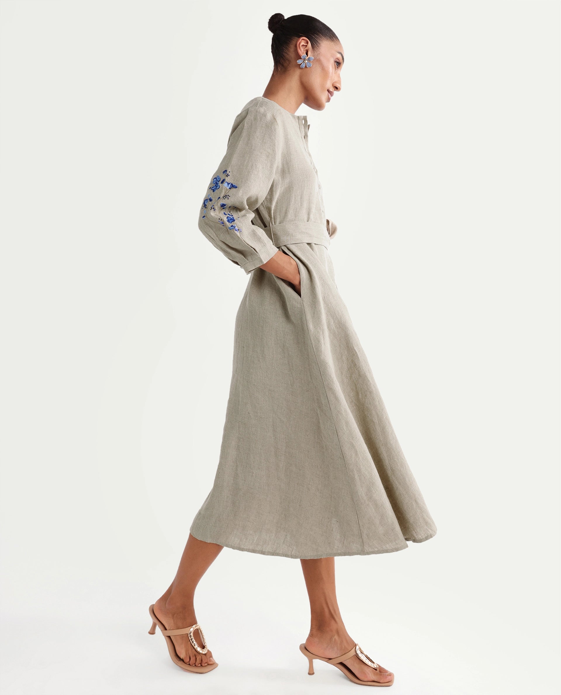 Rareism Women's Rubinot Dusky Beige 100% Linen Crew Neck Button A-Line Plain Dress