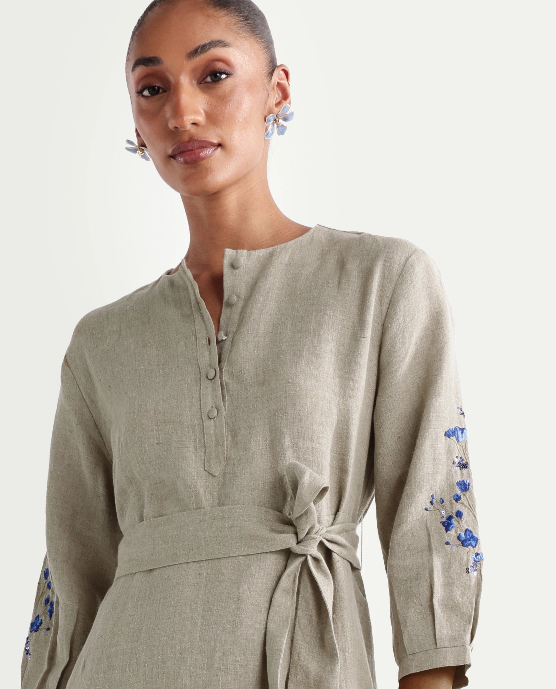 Rareism Women's Rubinot Dusky Beige 100% Linen Crew Neck Button A-Line Plain Dress