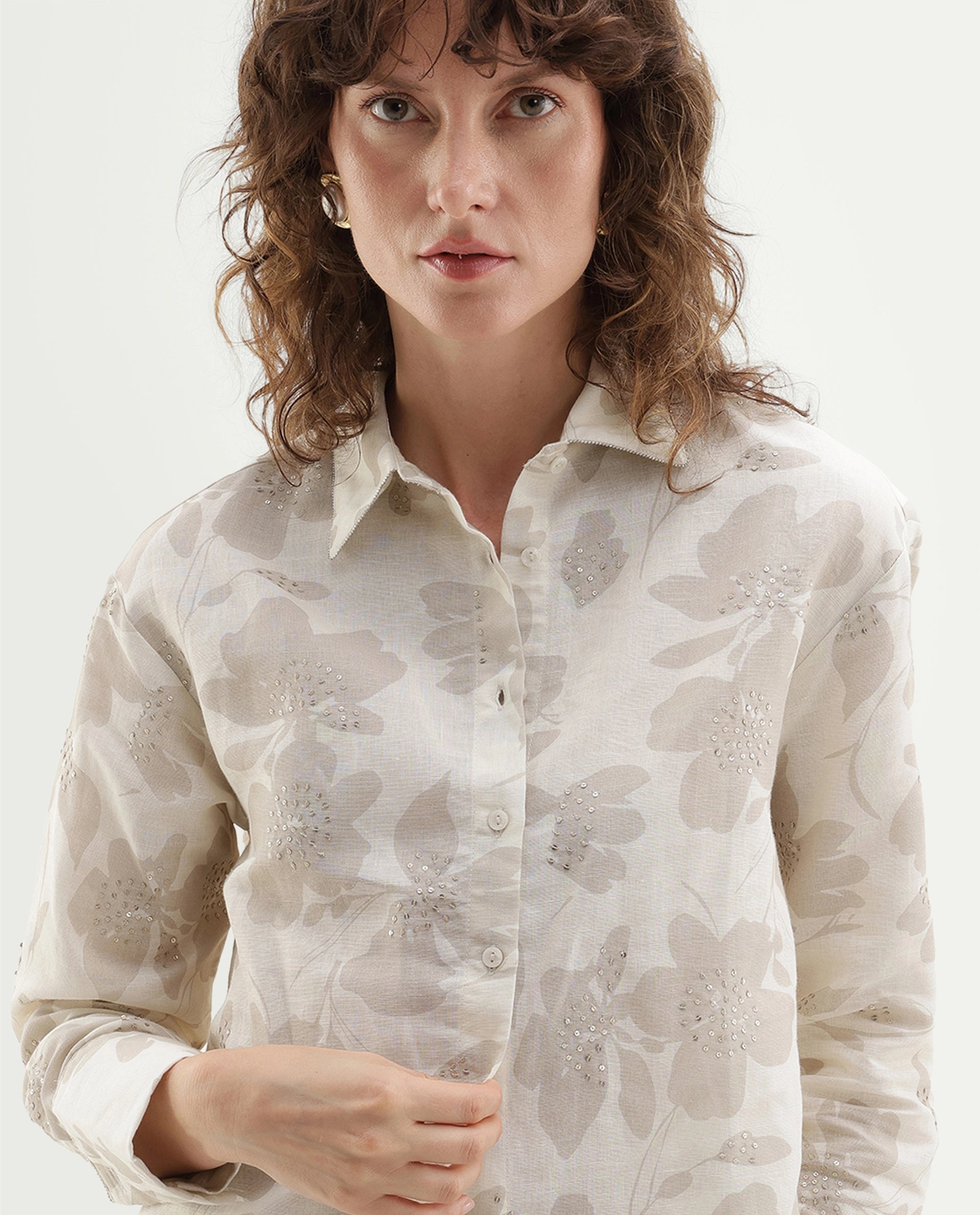 Rareism Women's Rubic Primary Beige Linen Blend Spread Collar Button Relaxed Floral Print Shirt