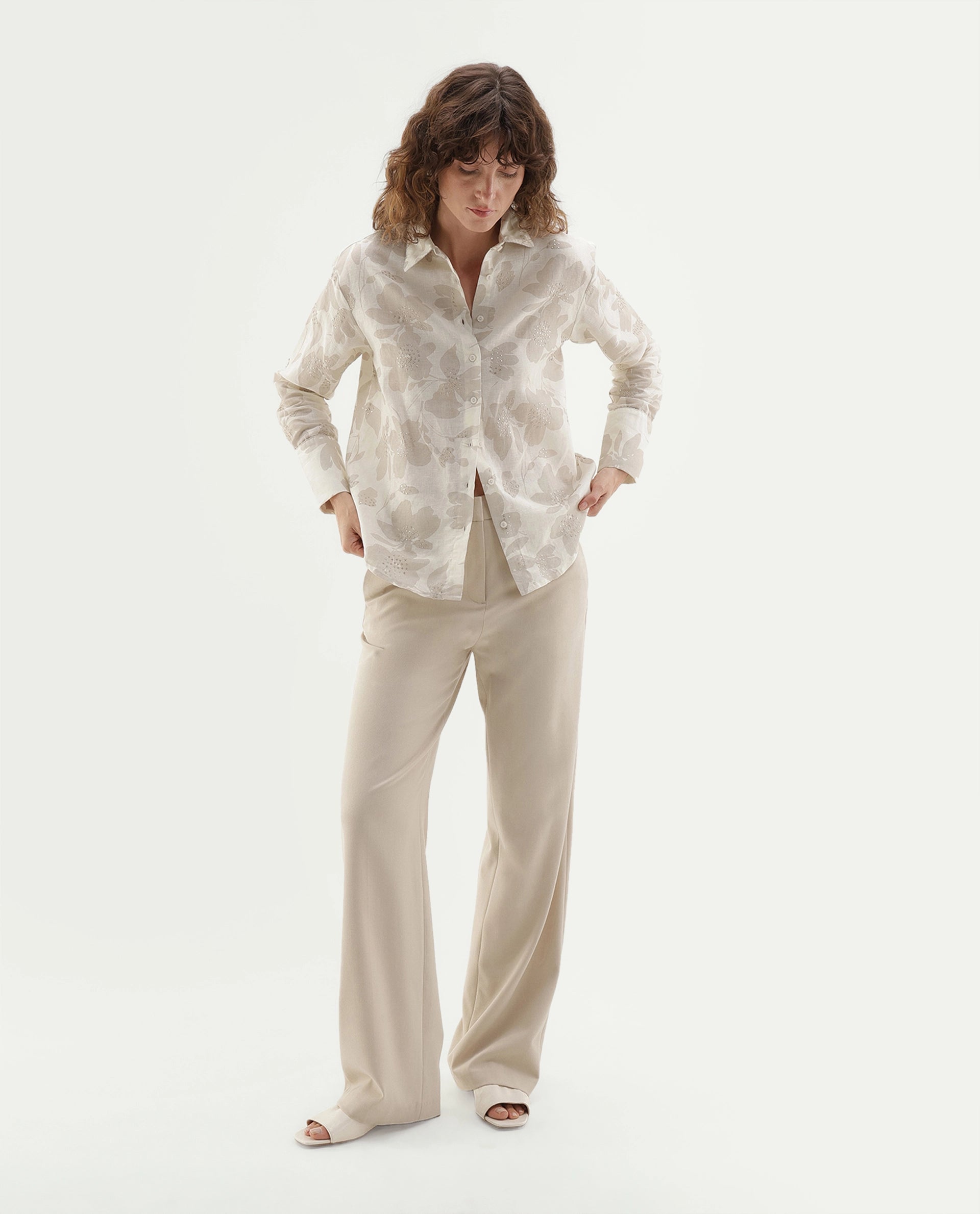 Rareism Women's Rubic Primary Beige Linen Blend Spread Collar Button Relaxed Floral Print Shirt