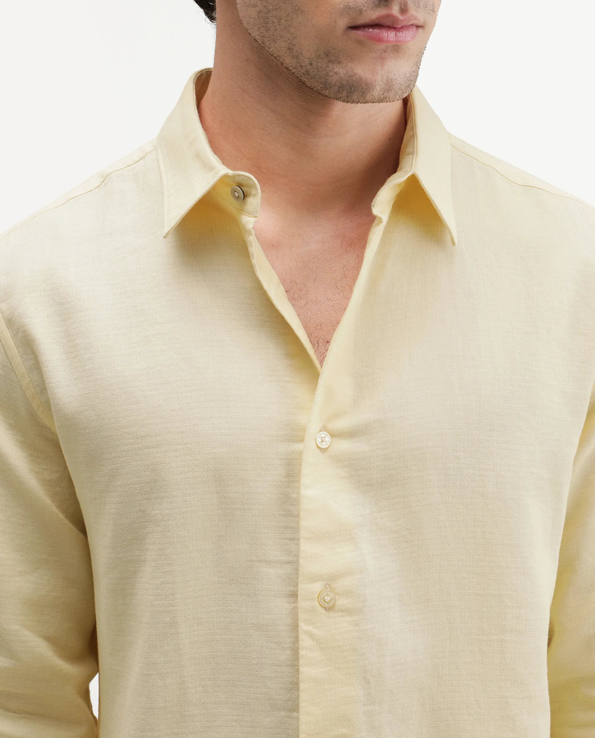 Rare Rabbit Men's Ryv Light Yellow Cotton Spread Collar Button Regular Plain Shirt