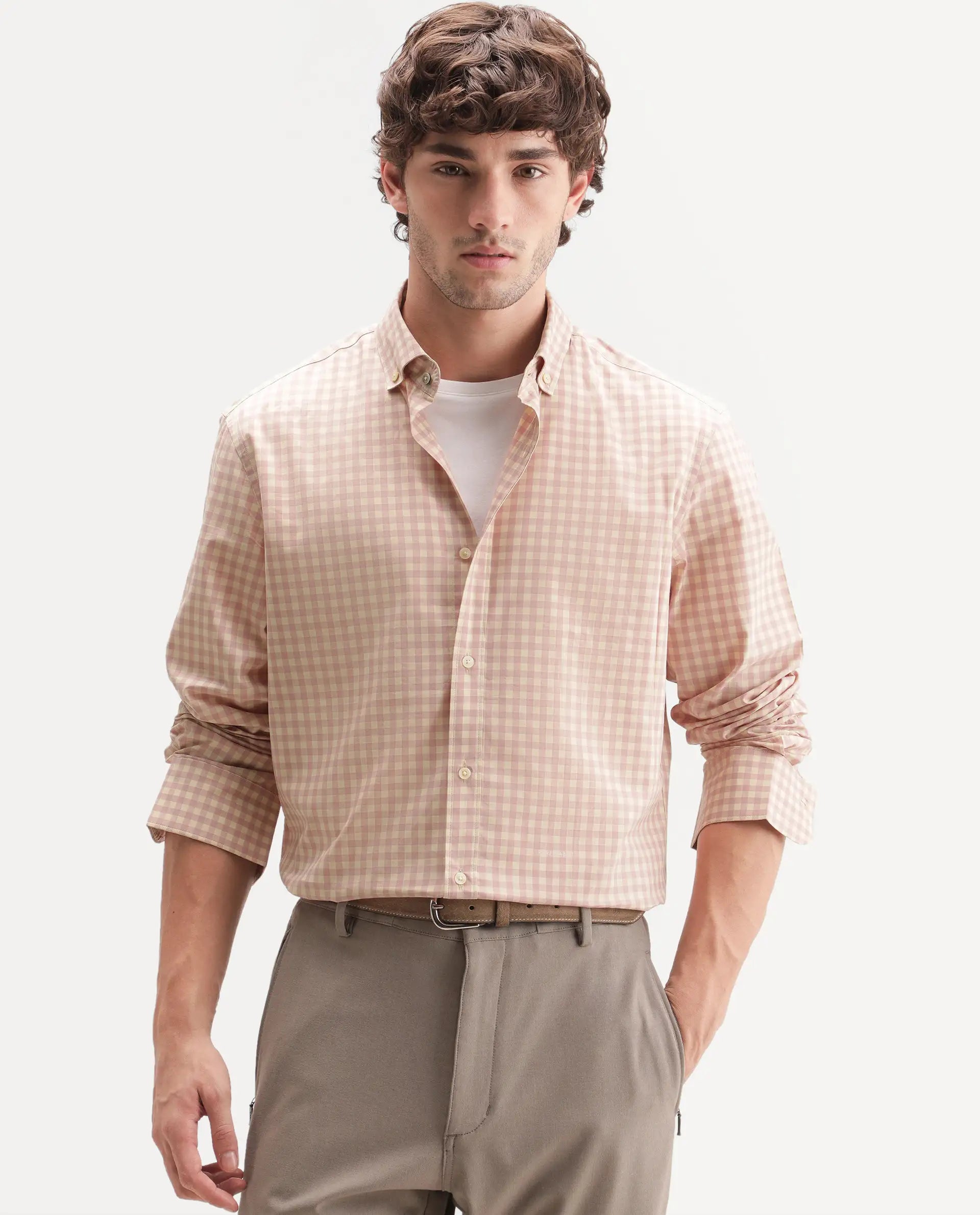 Rare Rabbit Men's Drak Dark Pink Cotton Blend Spread Collar Button Regular Checked Shirt