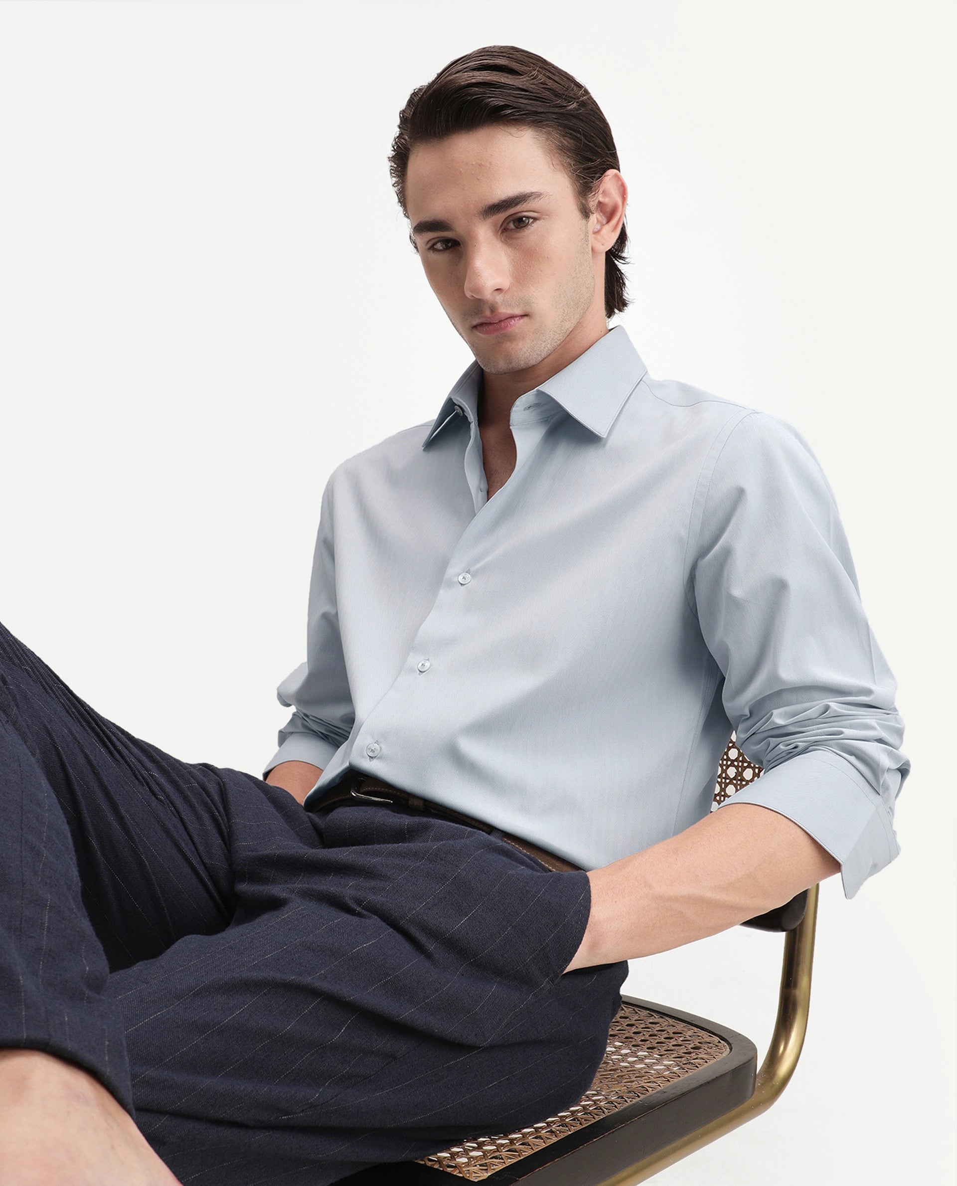 Rare Rabbit Men's Alvor Dusky Blue Polyester Blend Spread Collar Button Regular Plain Shirt