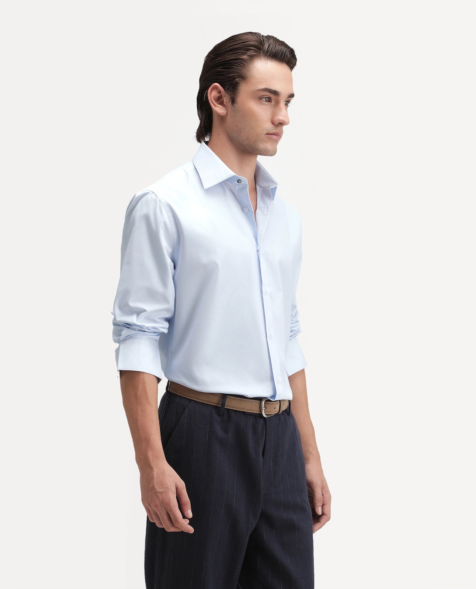 Rare Rabbit Men's Oxvar Light Blue Polyester Blend Spread Collar Button Regular Striped Shirt