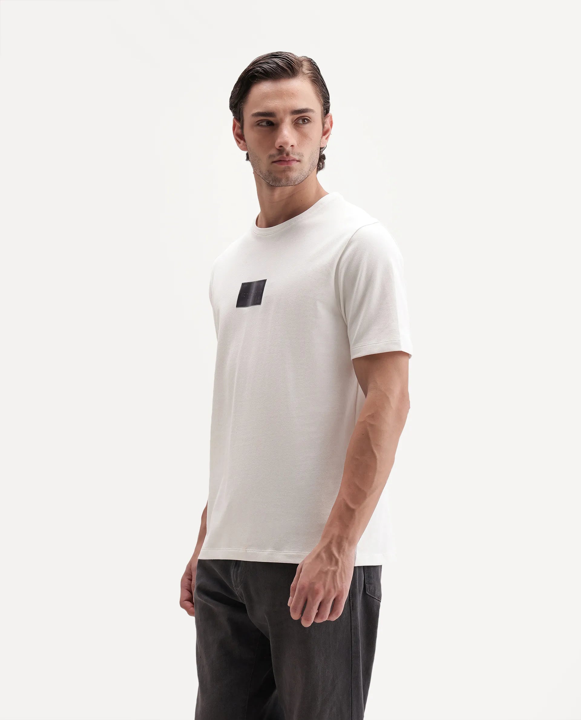 Rare Rabbit Men's Helo White Cotton Blend Crew Neck Regular Graphic Print T-Shirt
