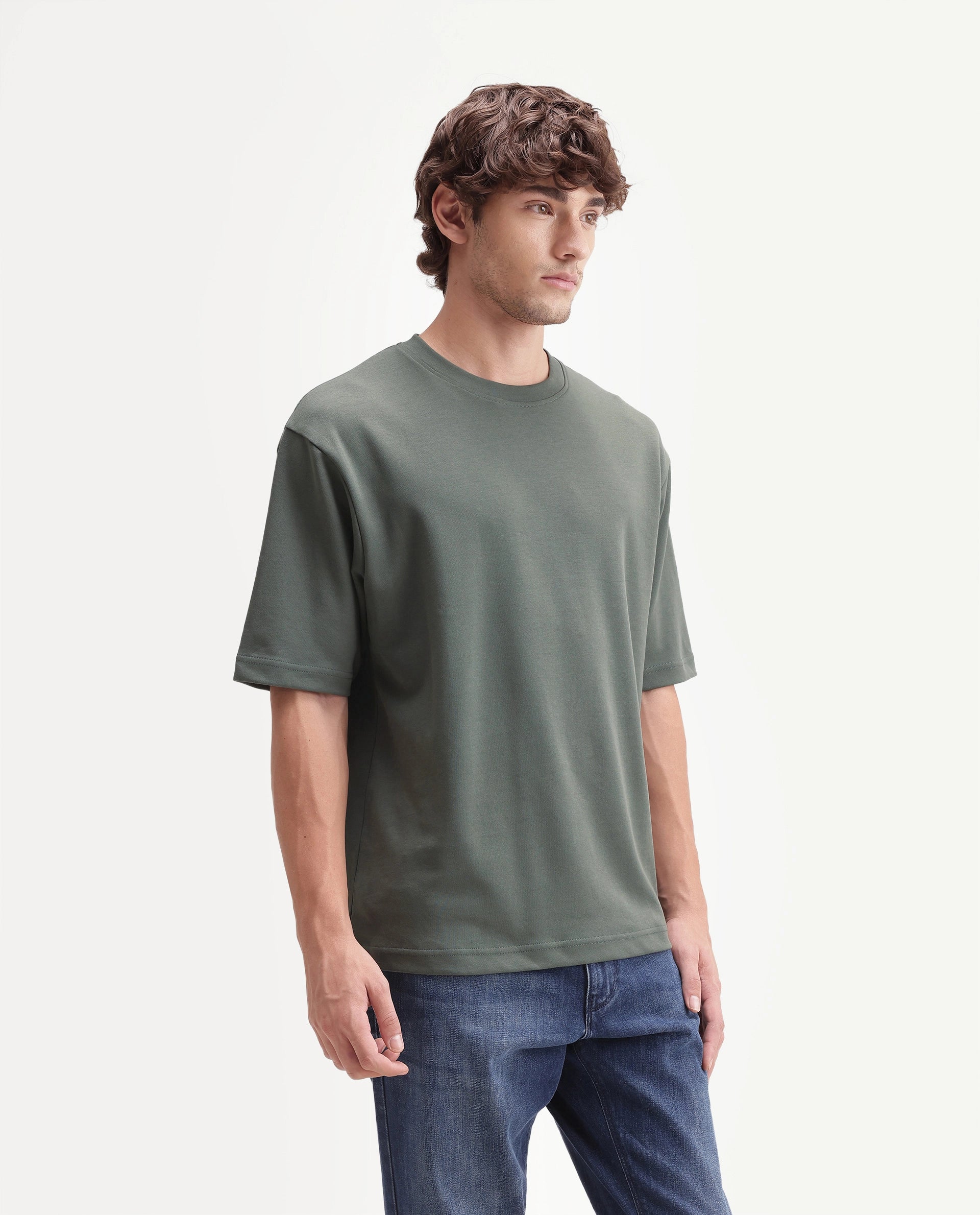 Rare Rabbit Men's Qlo-A26 Olive Cotton Blend Crew Neck Qlo Plain T-Shirt