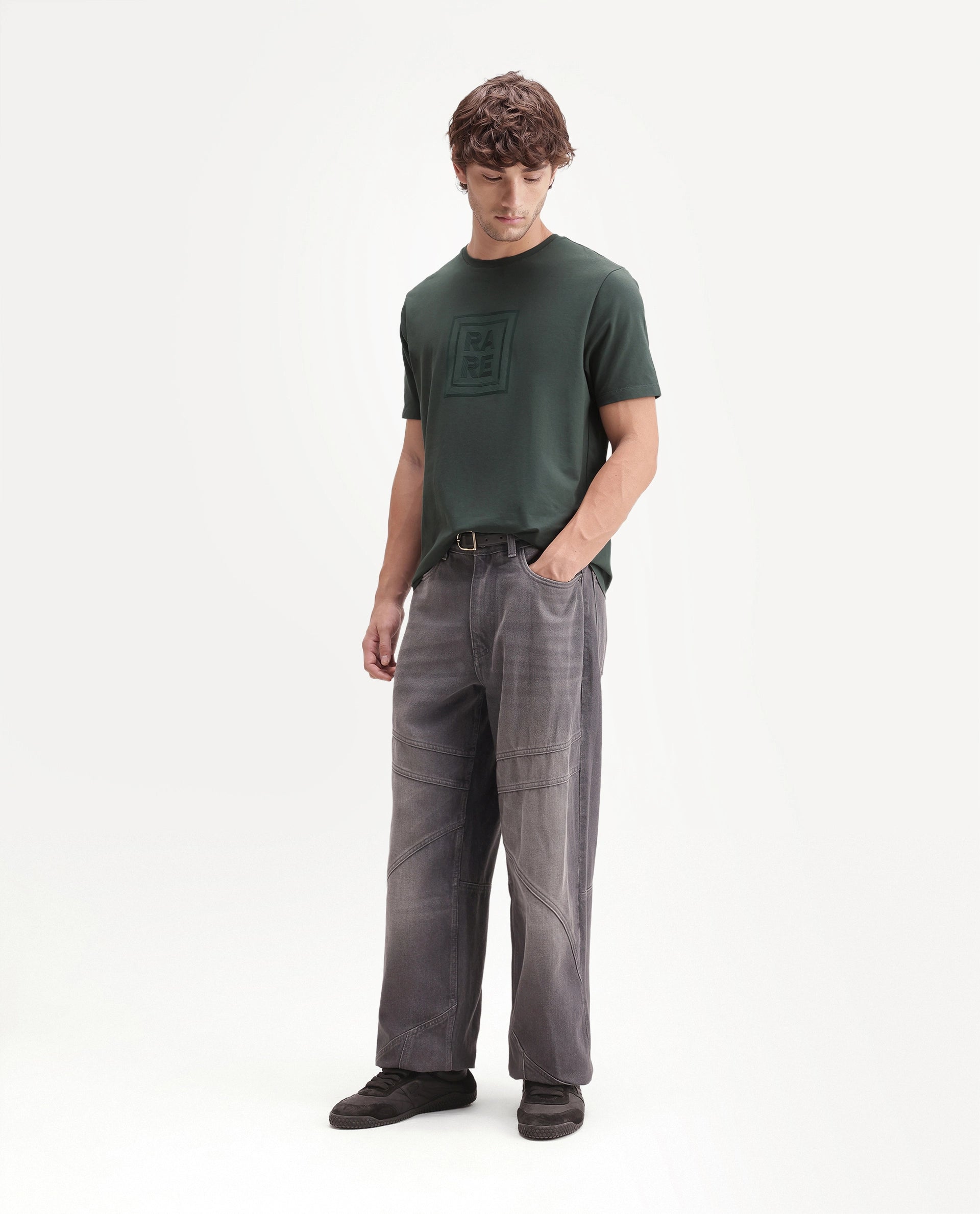 Rare Rabbit Men's Maze Dark Green Cotton Blend Crew Neck Regular Geometric Print T-Shirt