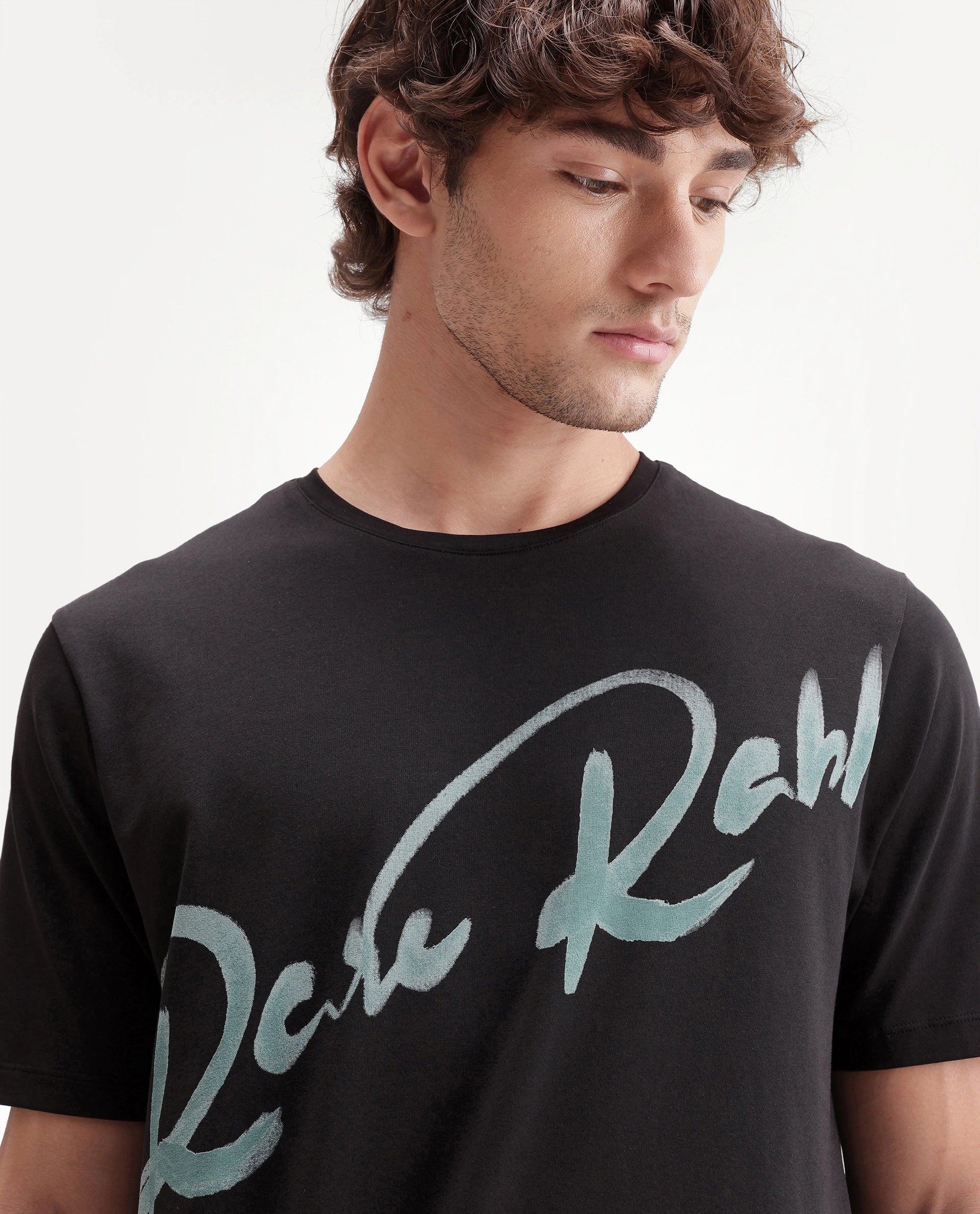 Rare Rabbit Men's Stevol Black Cotton Blend Crew Neck Regular Graphic Print T-Shirt
