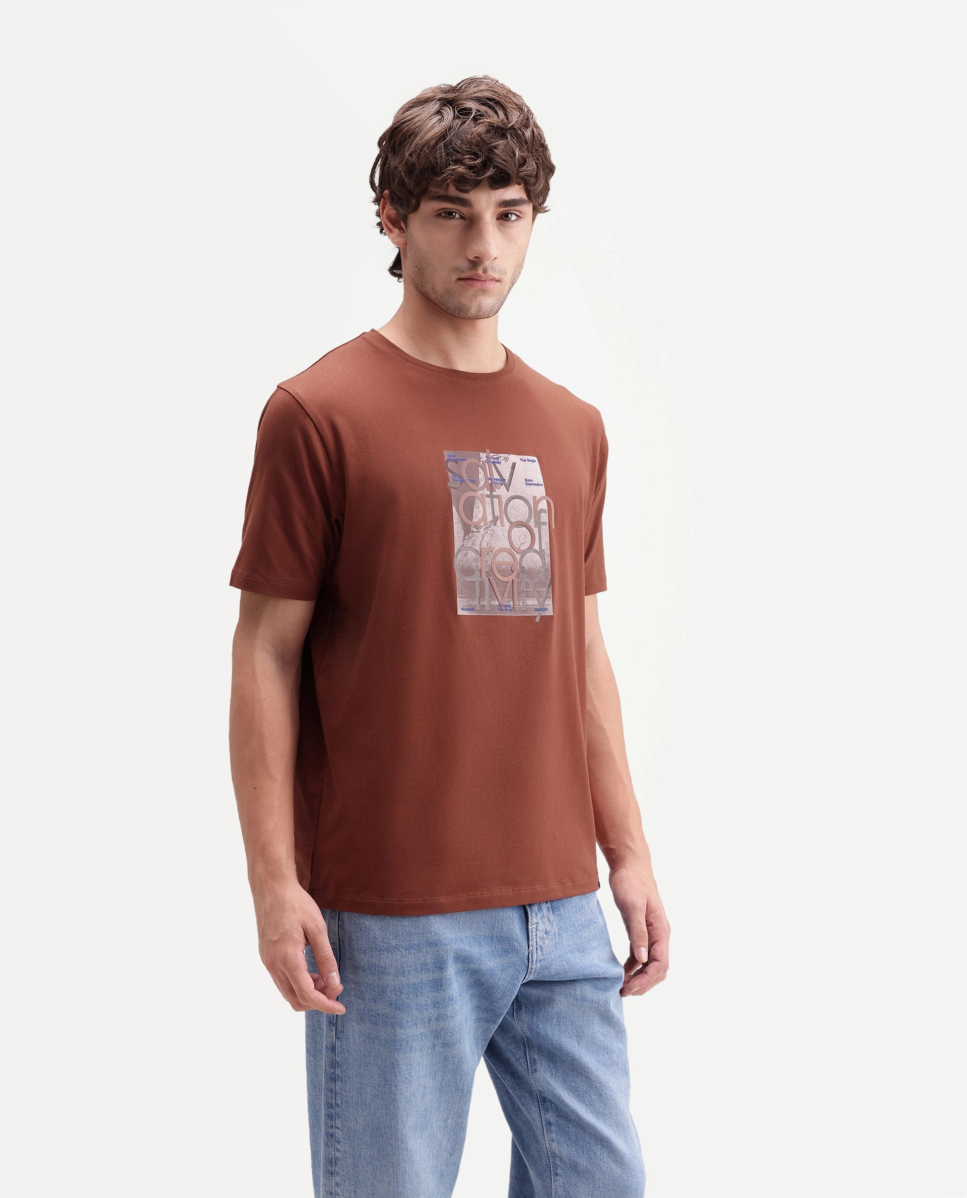 Rare Rabbit Men's Bryn Primary Rust Cotton Blend Crew Neck Regular Graphic Print T-Shirt