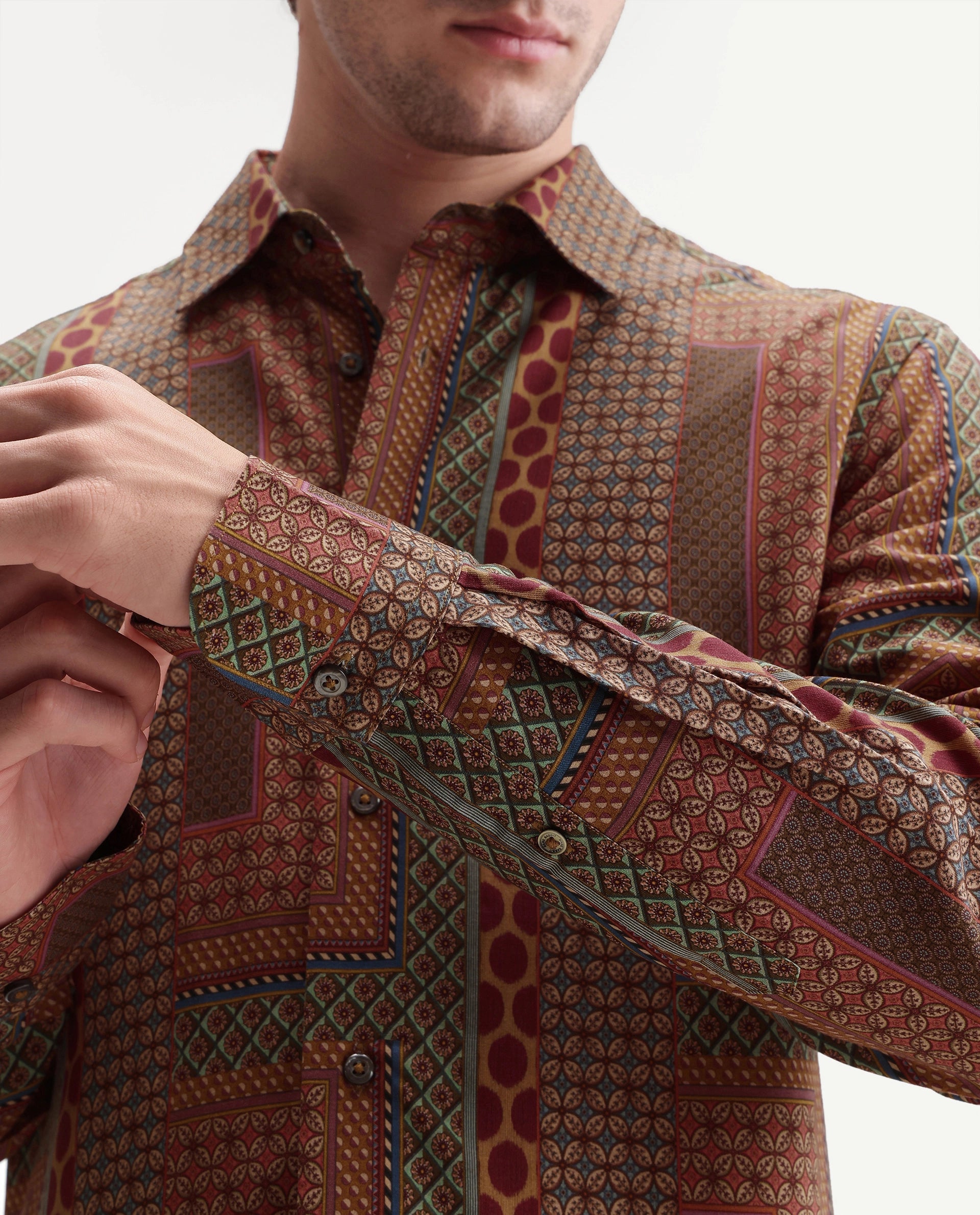 Rare Rabbit Men's Tyvi Multi Viscose Spread Collar Button Regular Geometric Print Shirt